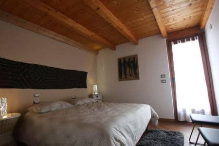 Gaia - Lake View Terrace & Beach Access Oasis view 5