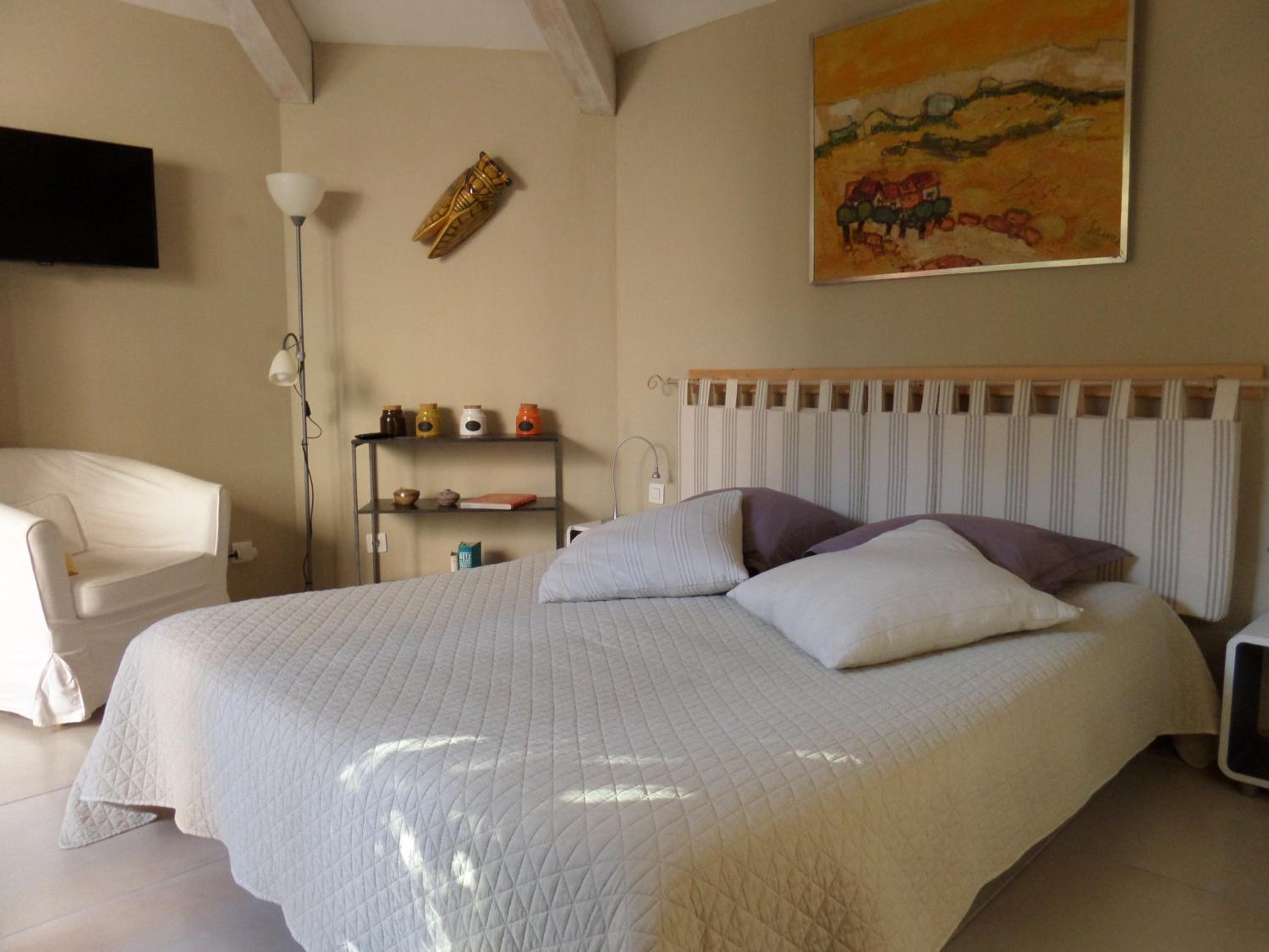 Le Clos Martin view 2