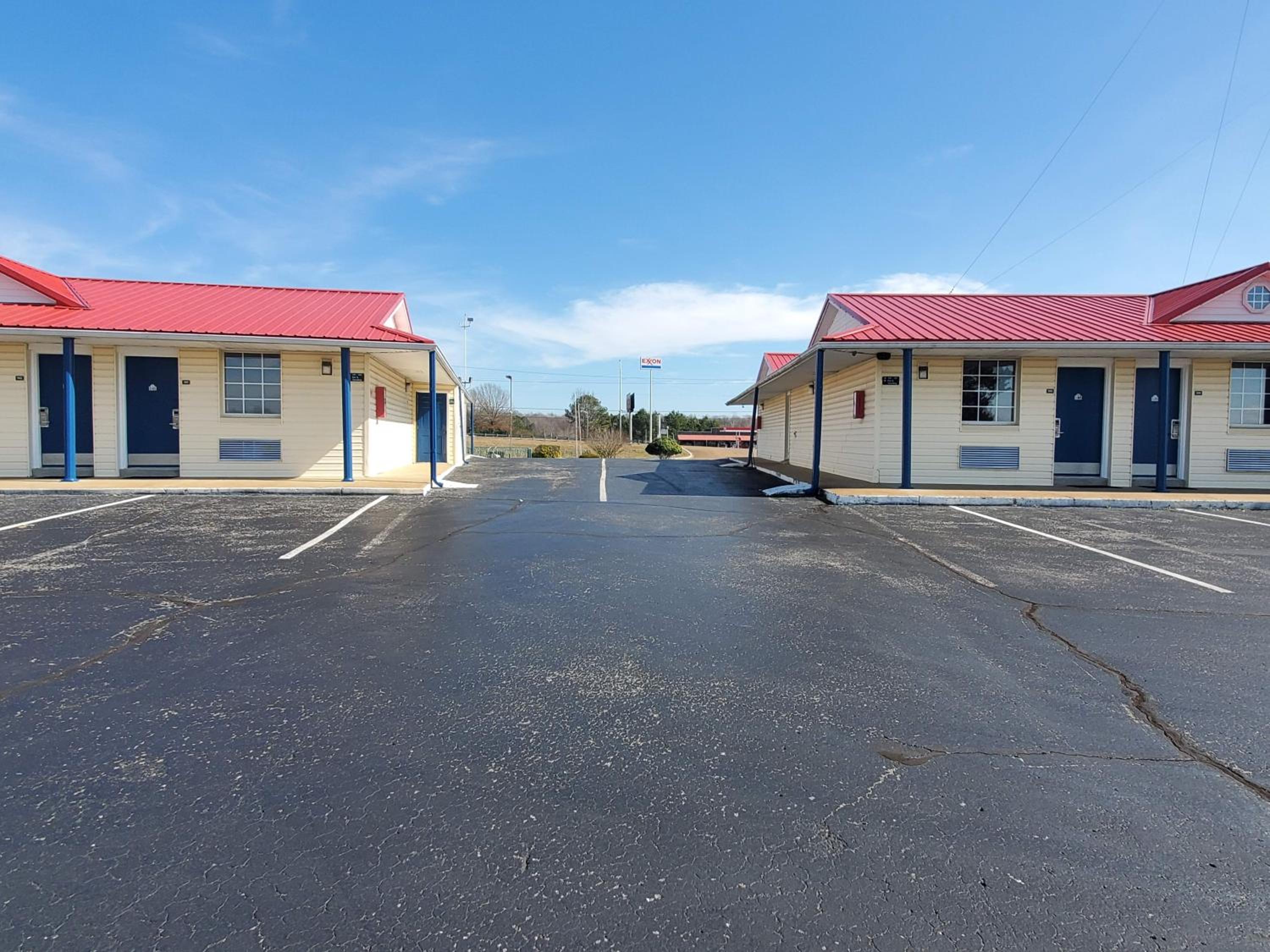 Americas Best Value Inn Wildersville - Property Image 26