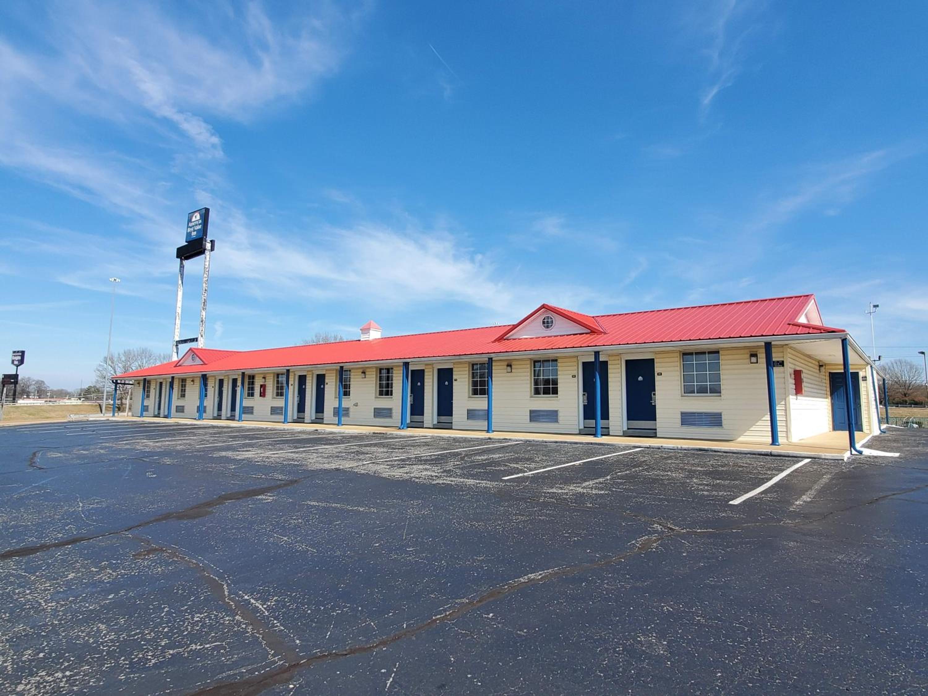Americas Best Value Inn Wildersville - Property Image 40