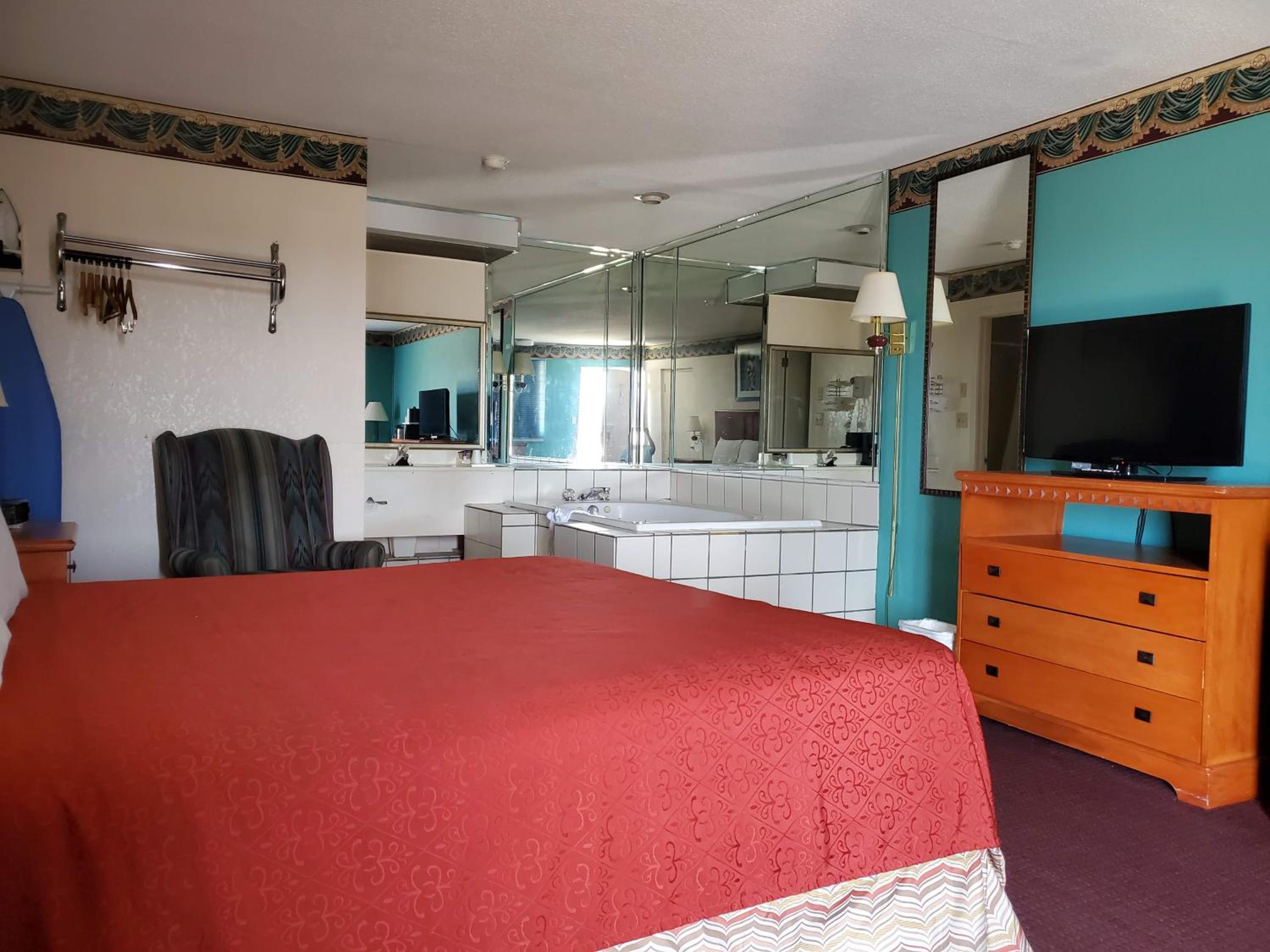 Americas Best Value Inn Wildersville - Property Image 27