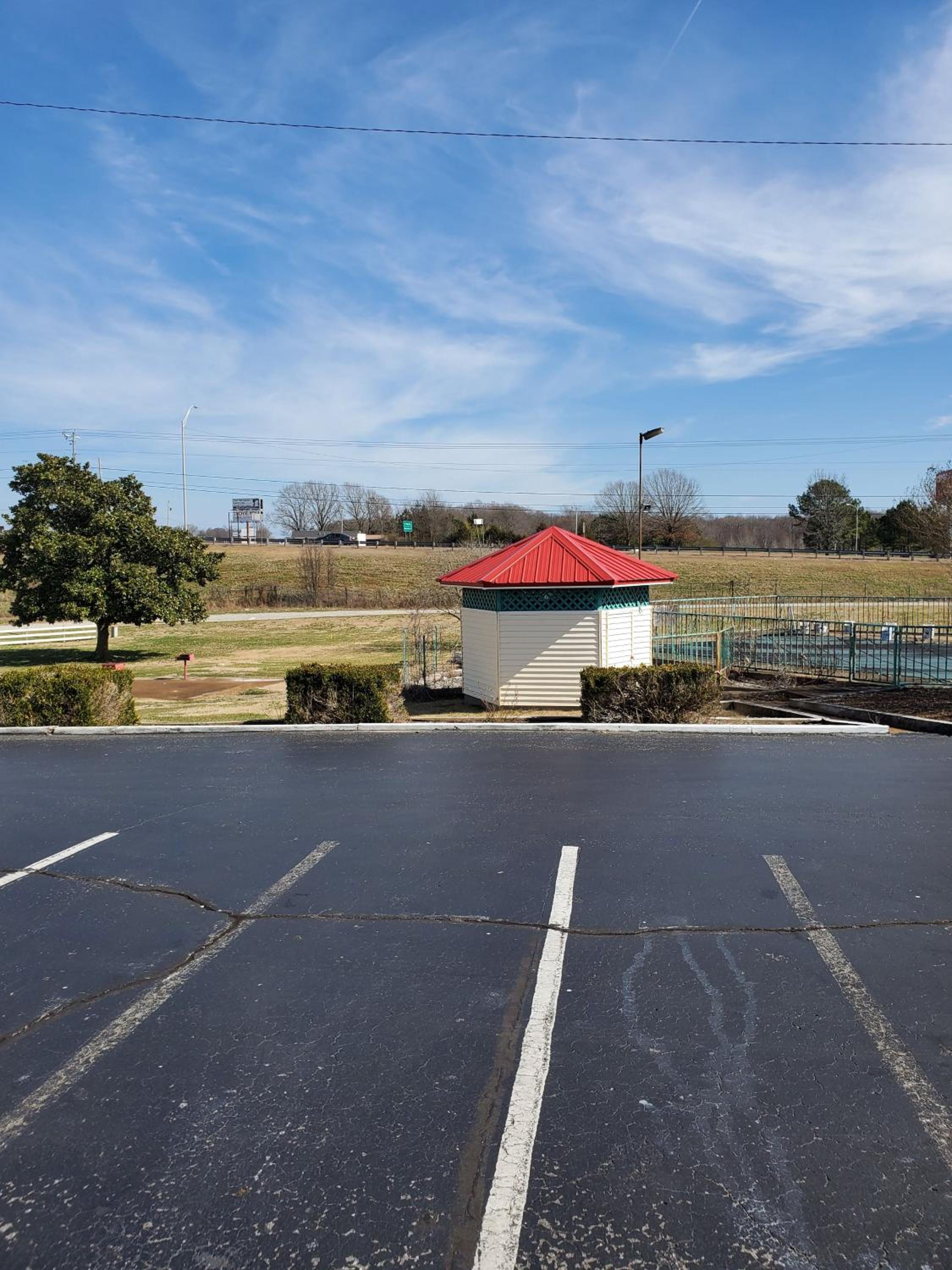 Americas Best Value Inn Wildersville - Property Image 14
