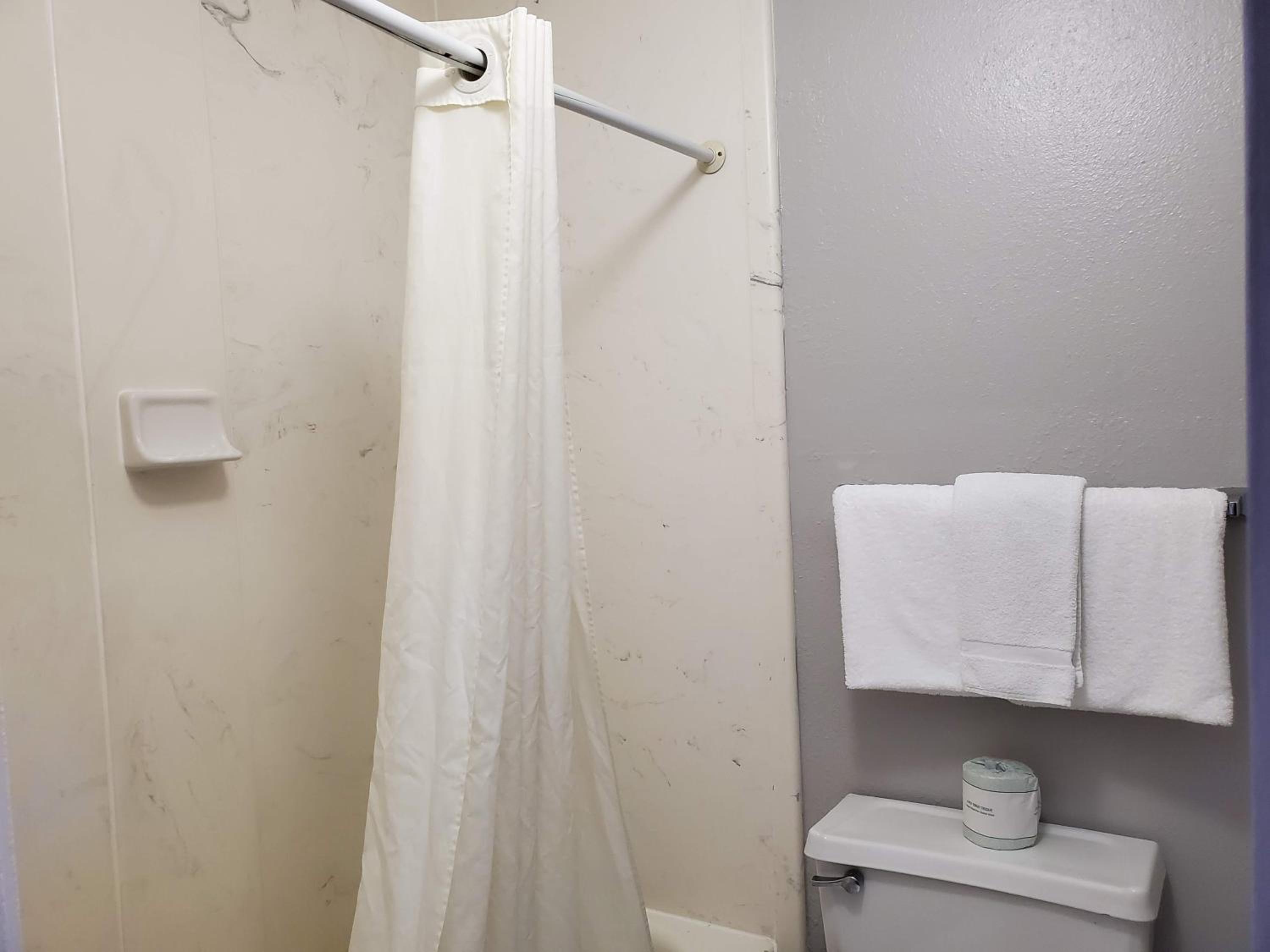 Americas Best Value Inn Wildersville - Property Image 30