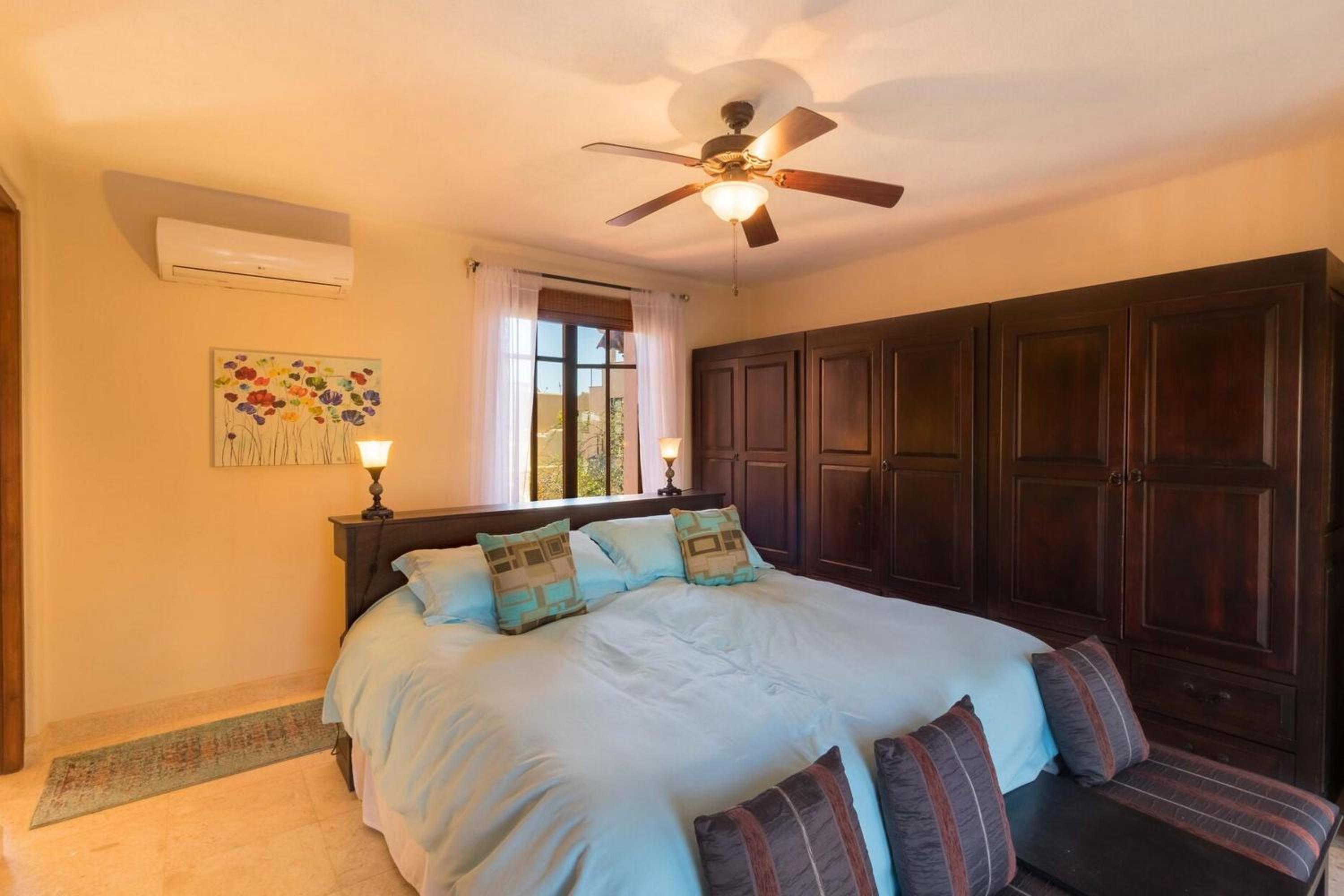 Casa Bella 2BR by Casago view 2