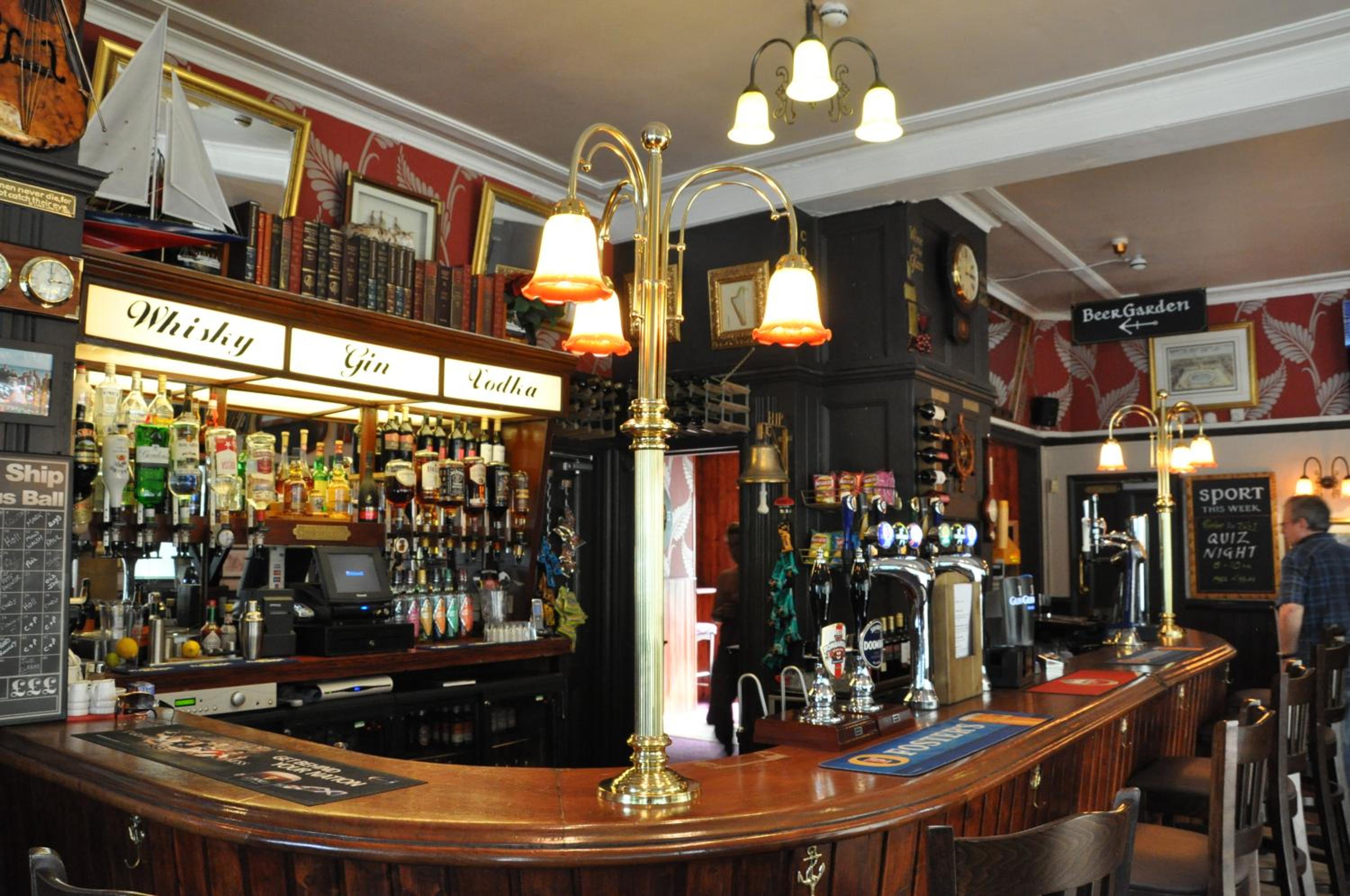 bar