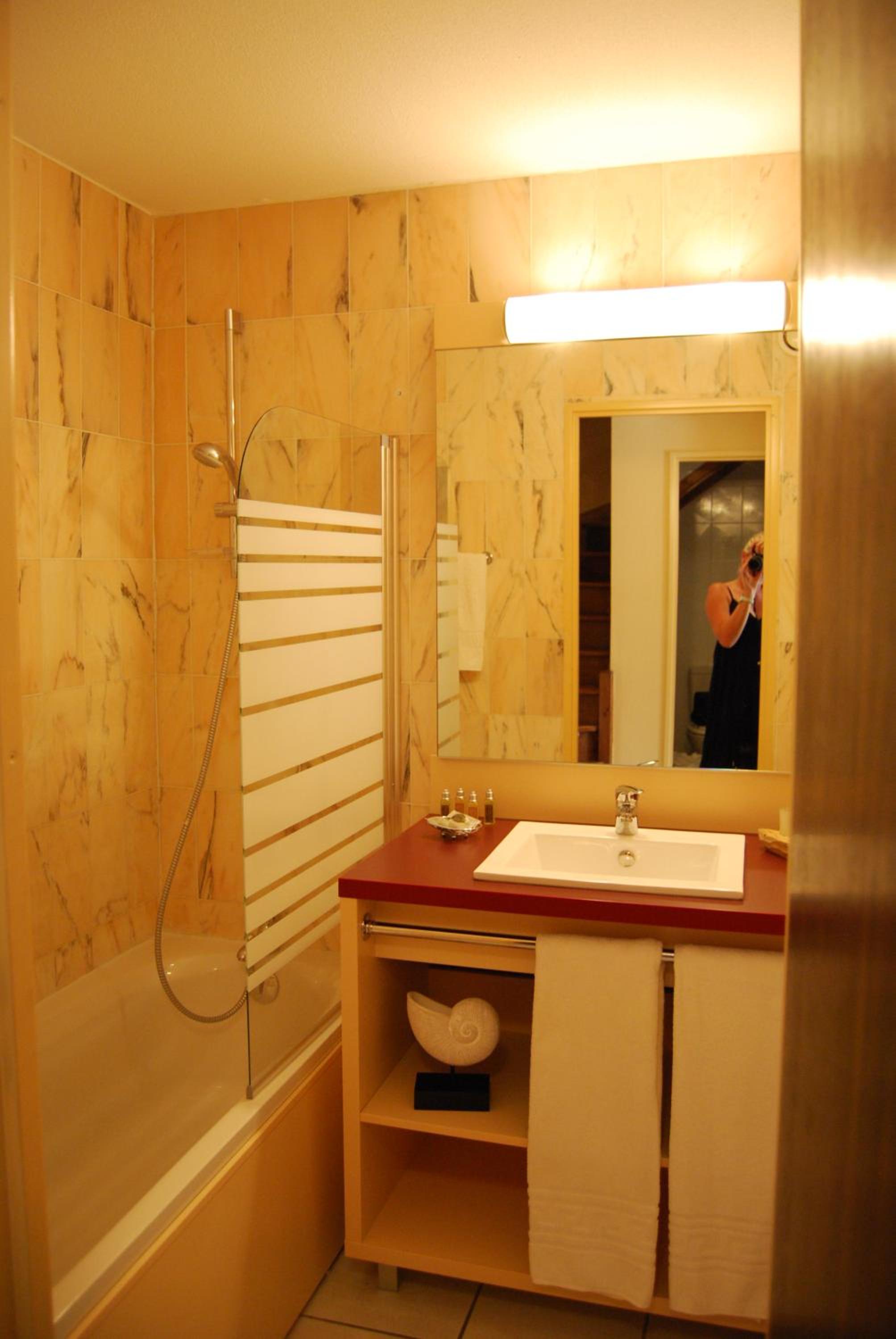 Photo 40