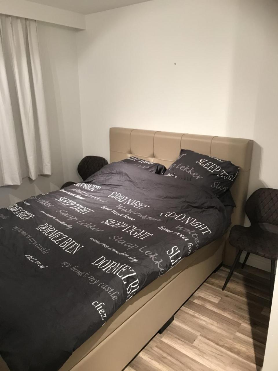 Zeezicht view 5
