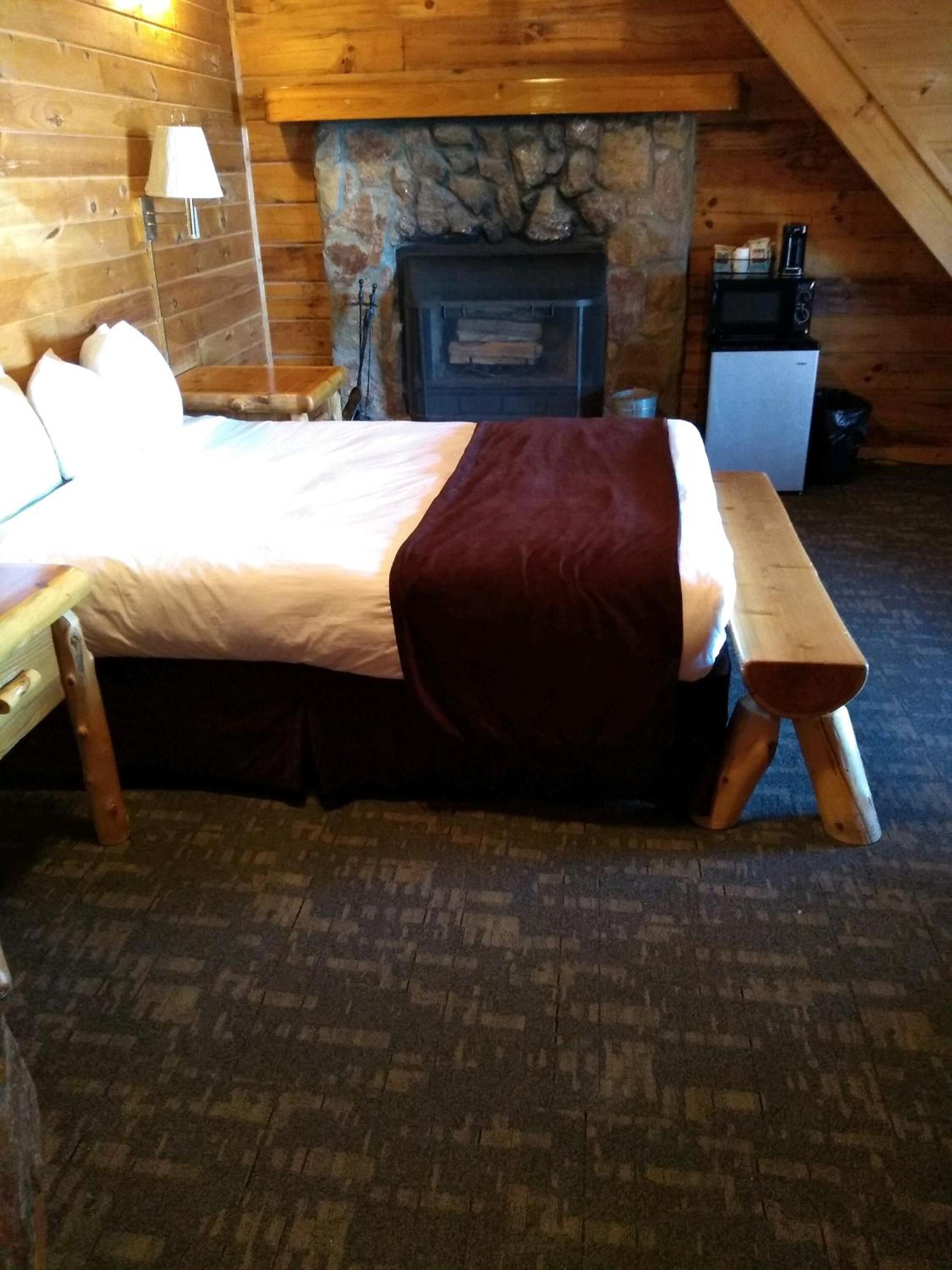 Mountain Top Inn and Resort