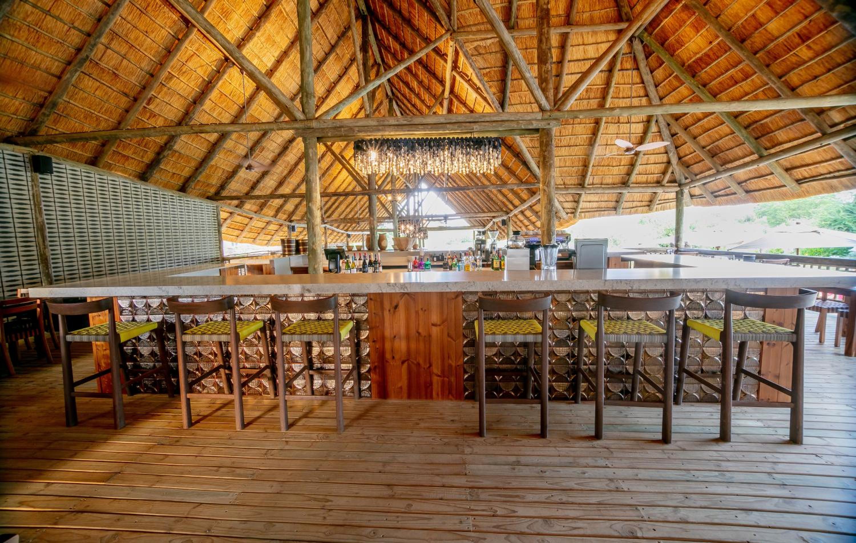 Photo 12 sur 38 de Shearwater's Explorers Village