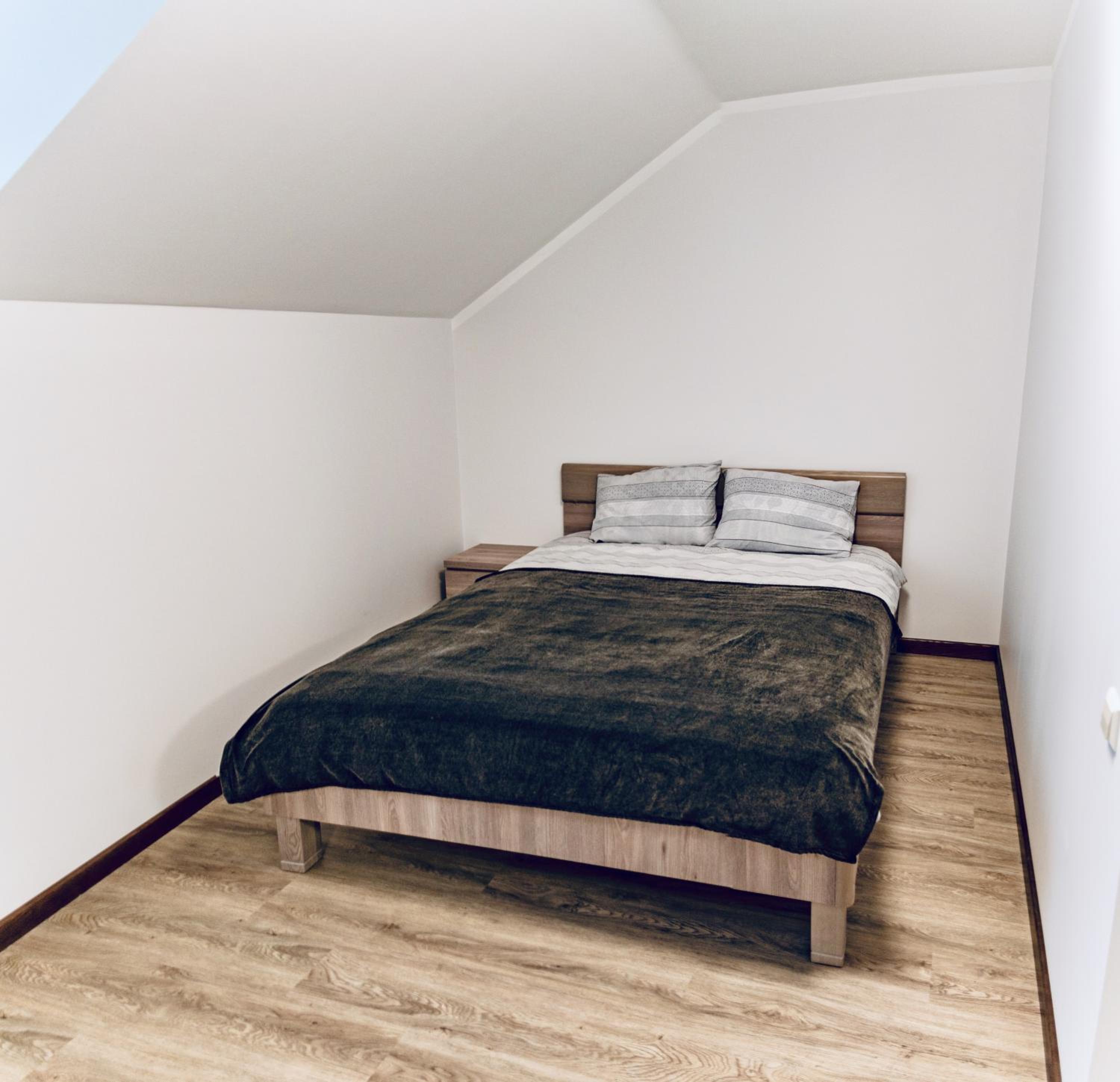 Kaunas Castle Apartments - 2 Bedroom Flat view 4