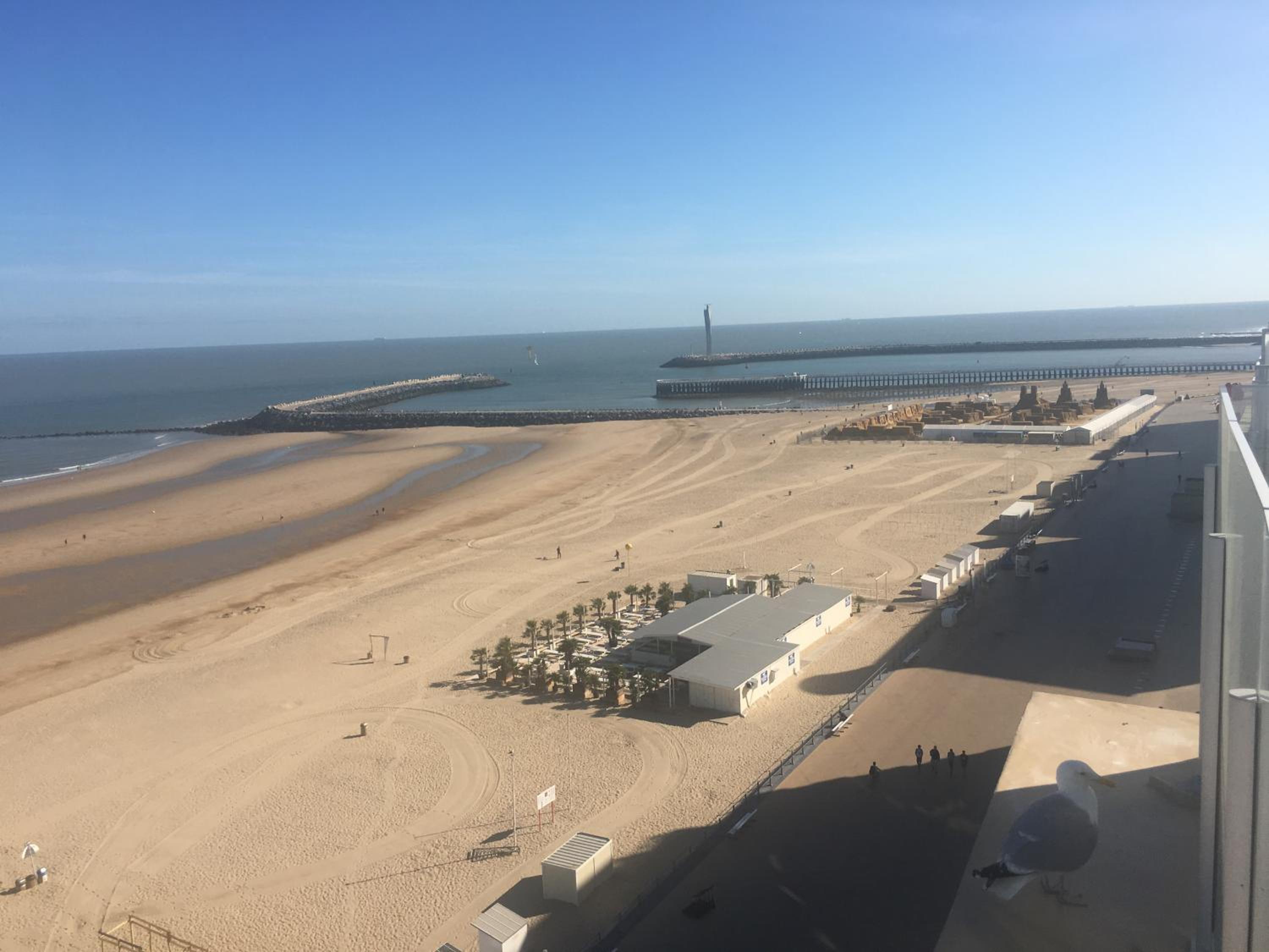 penthouse seafront view 2