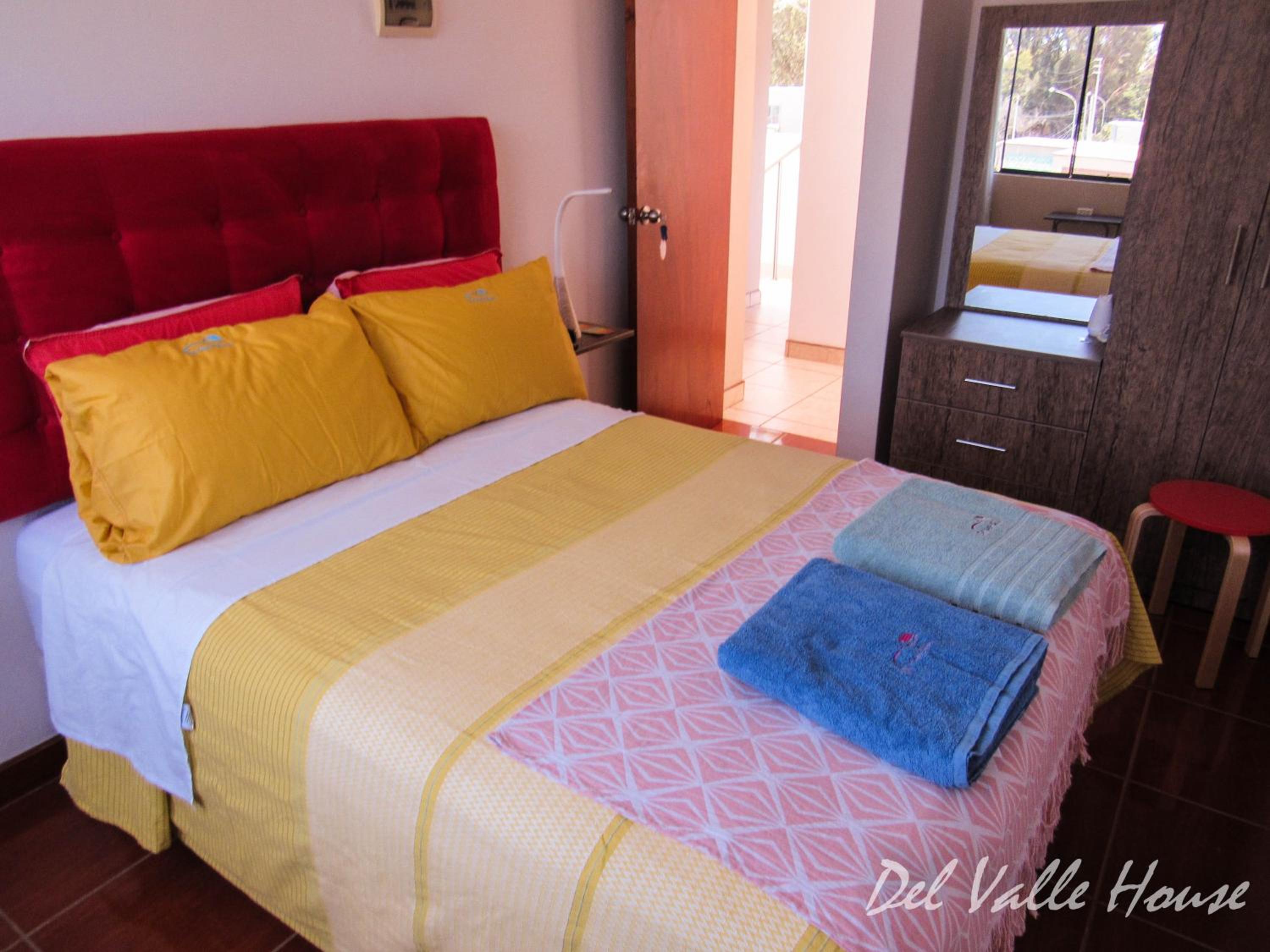 Del Valle House
