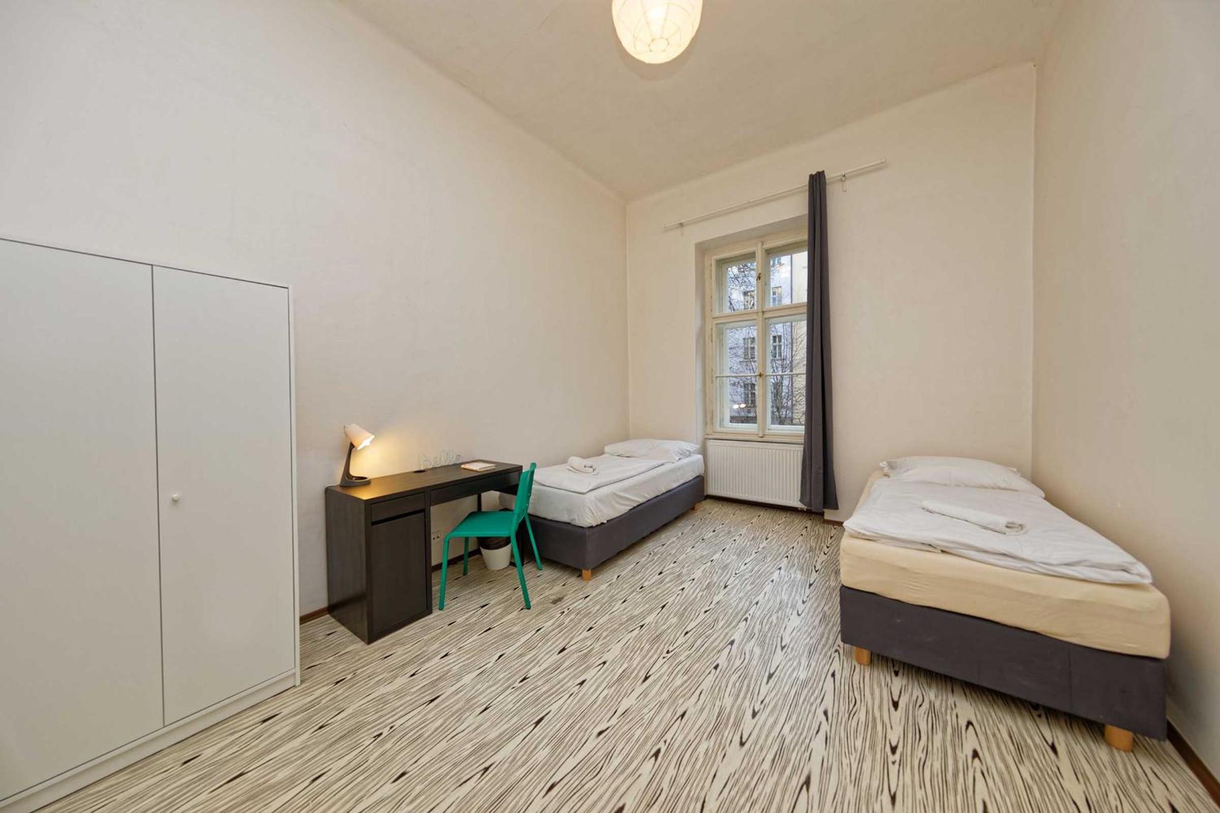 Apartment Manesova 4
