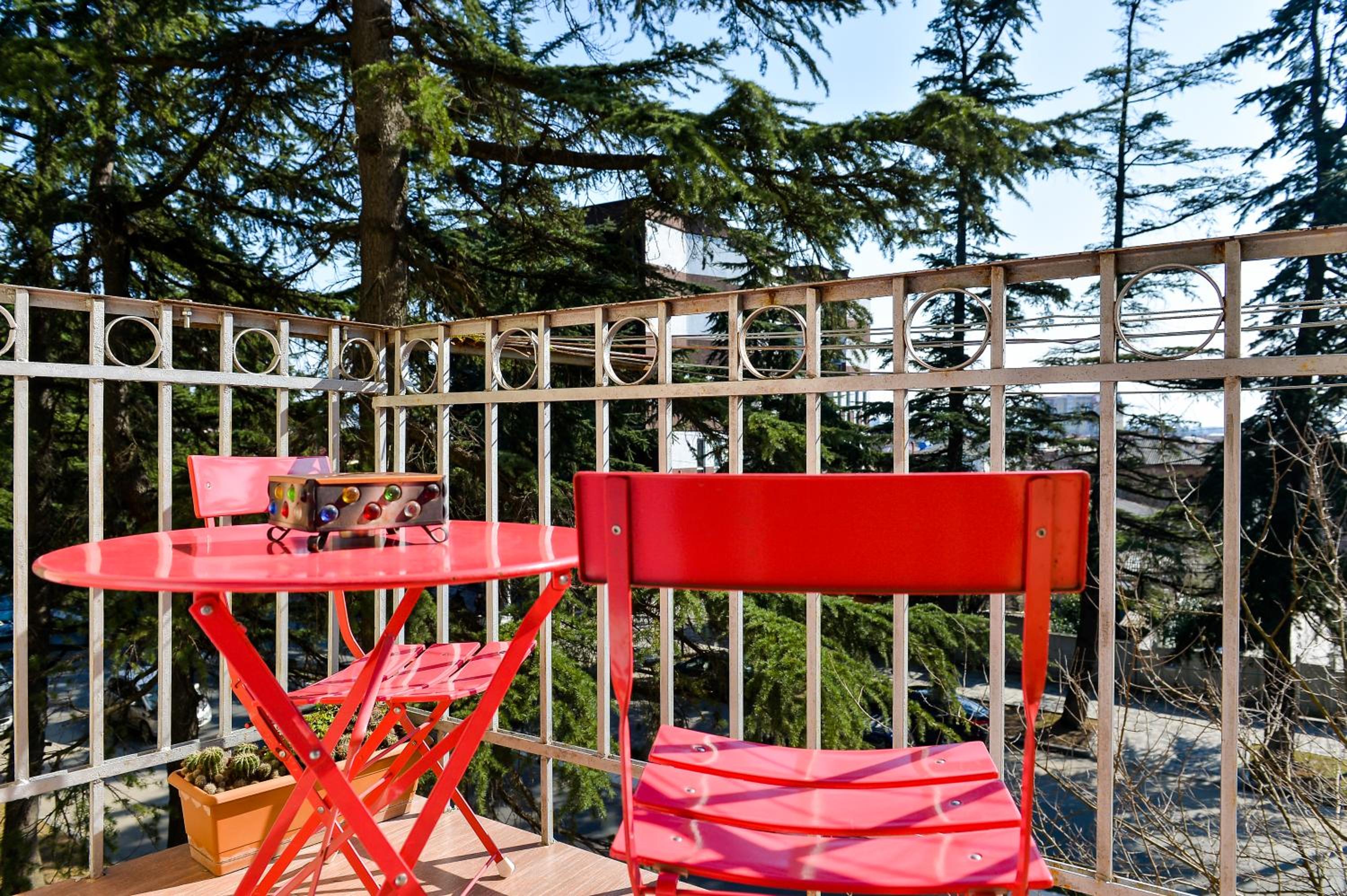 Apartment on Rustaveli Avenue view 4