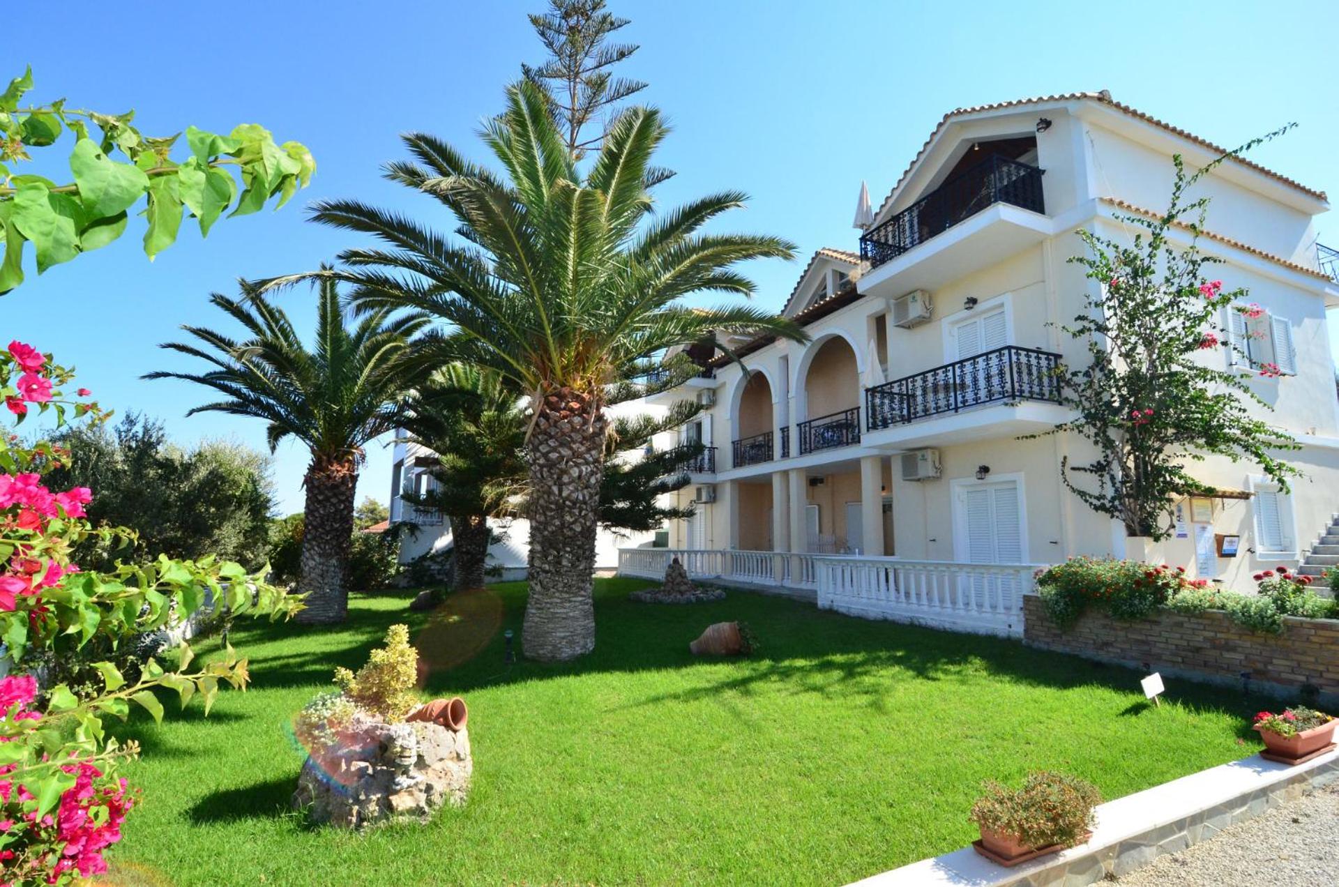 Panorama Studios & Apartments