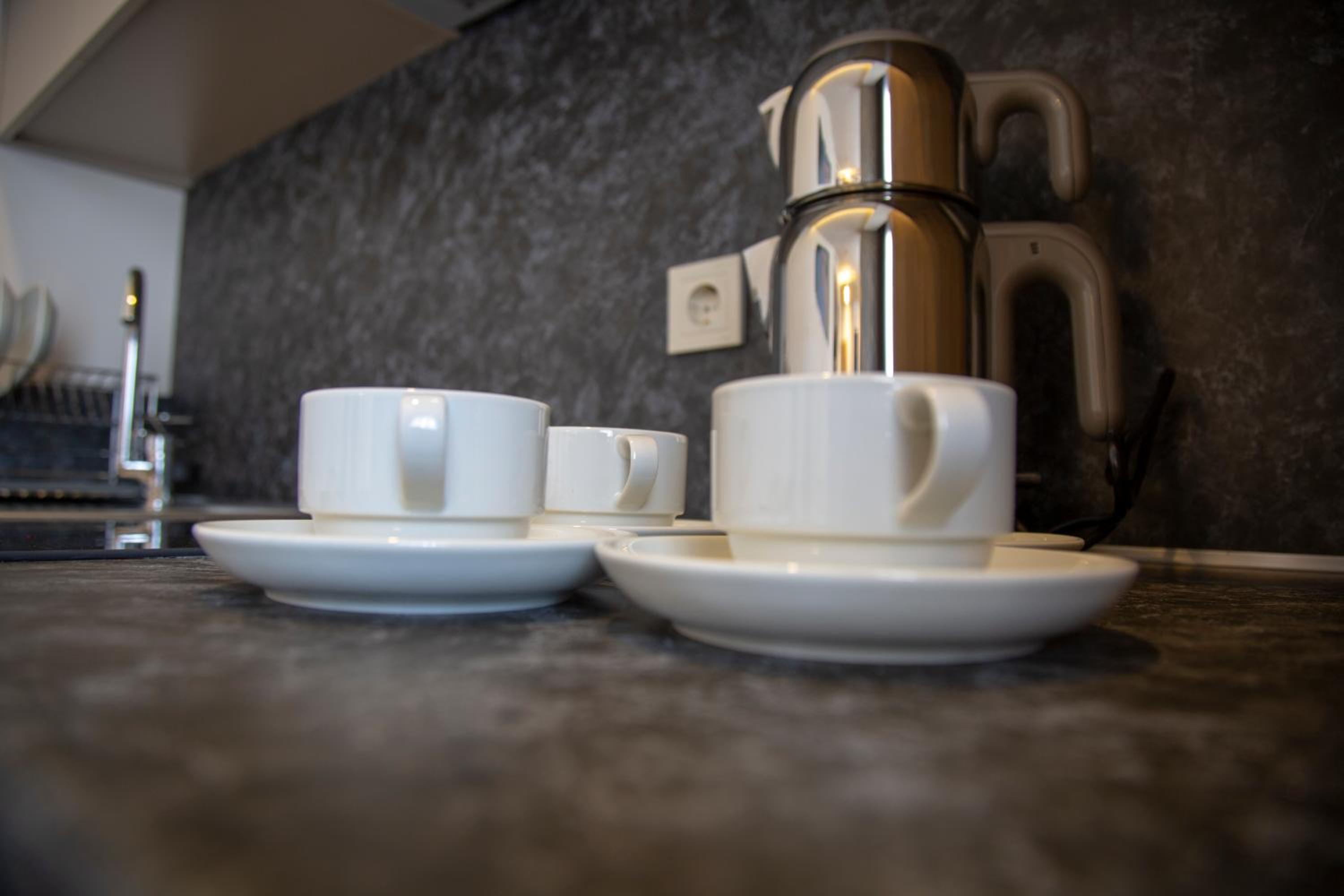 Golden World Suite Hotel - Image 62