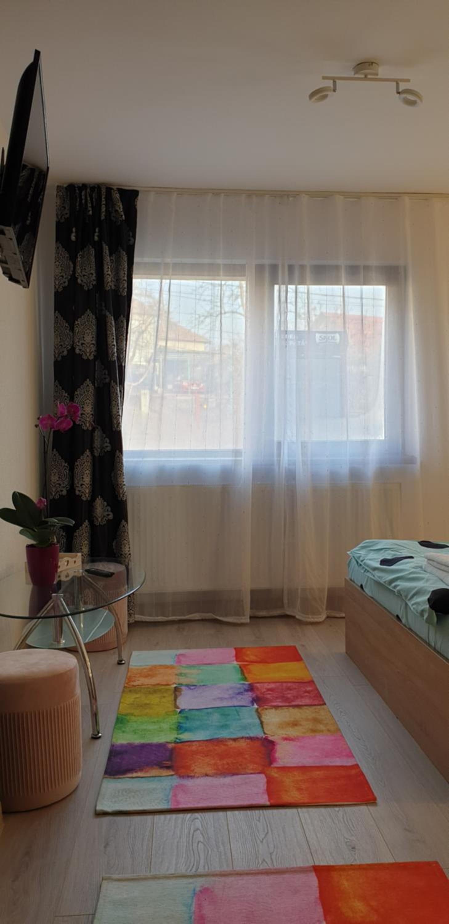 Photo 32