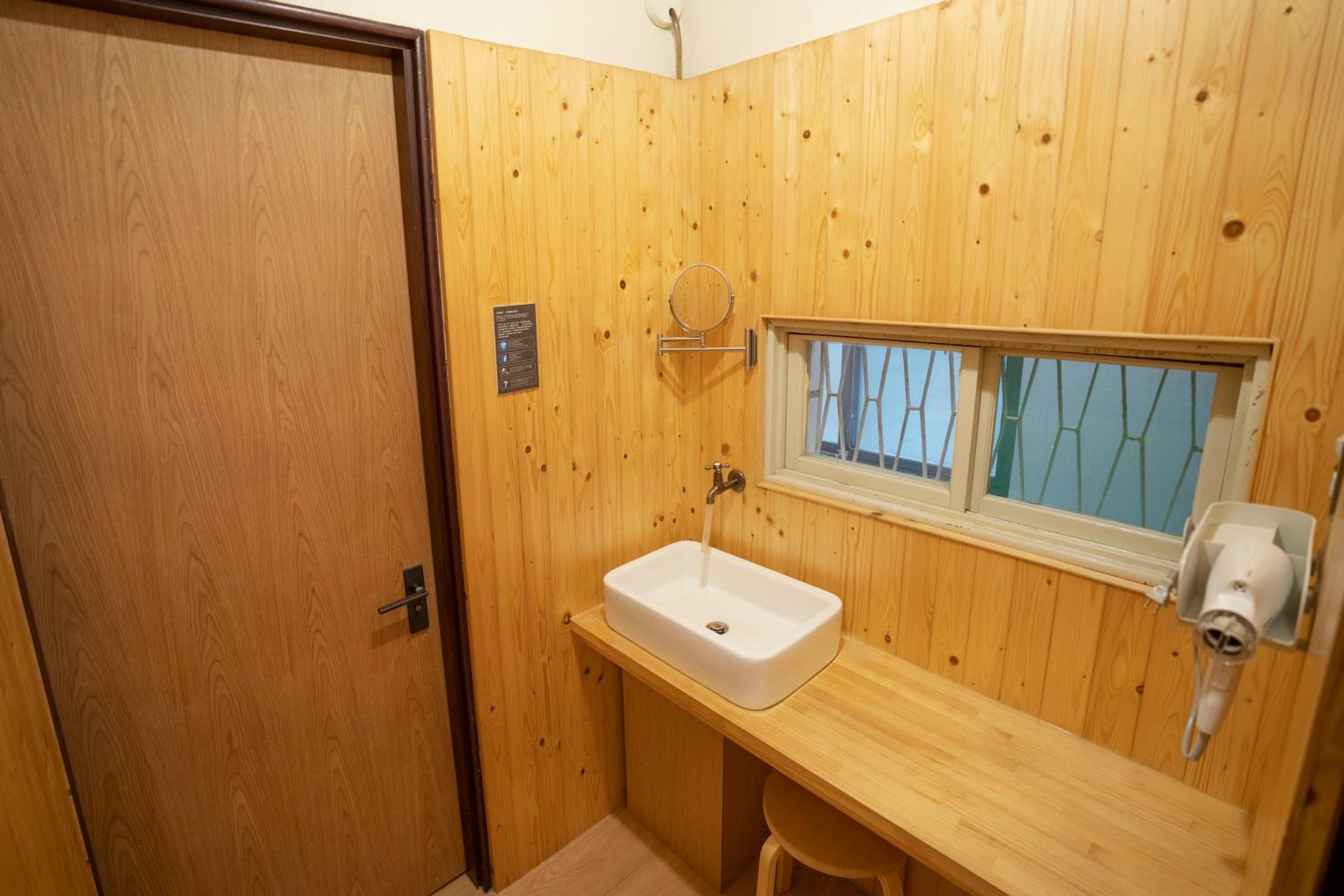 Lento Hostel