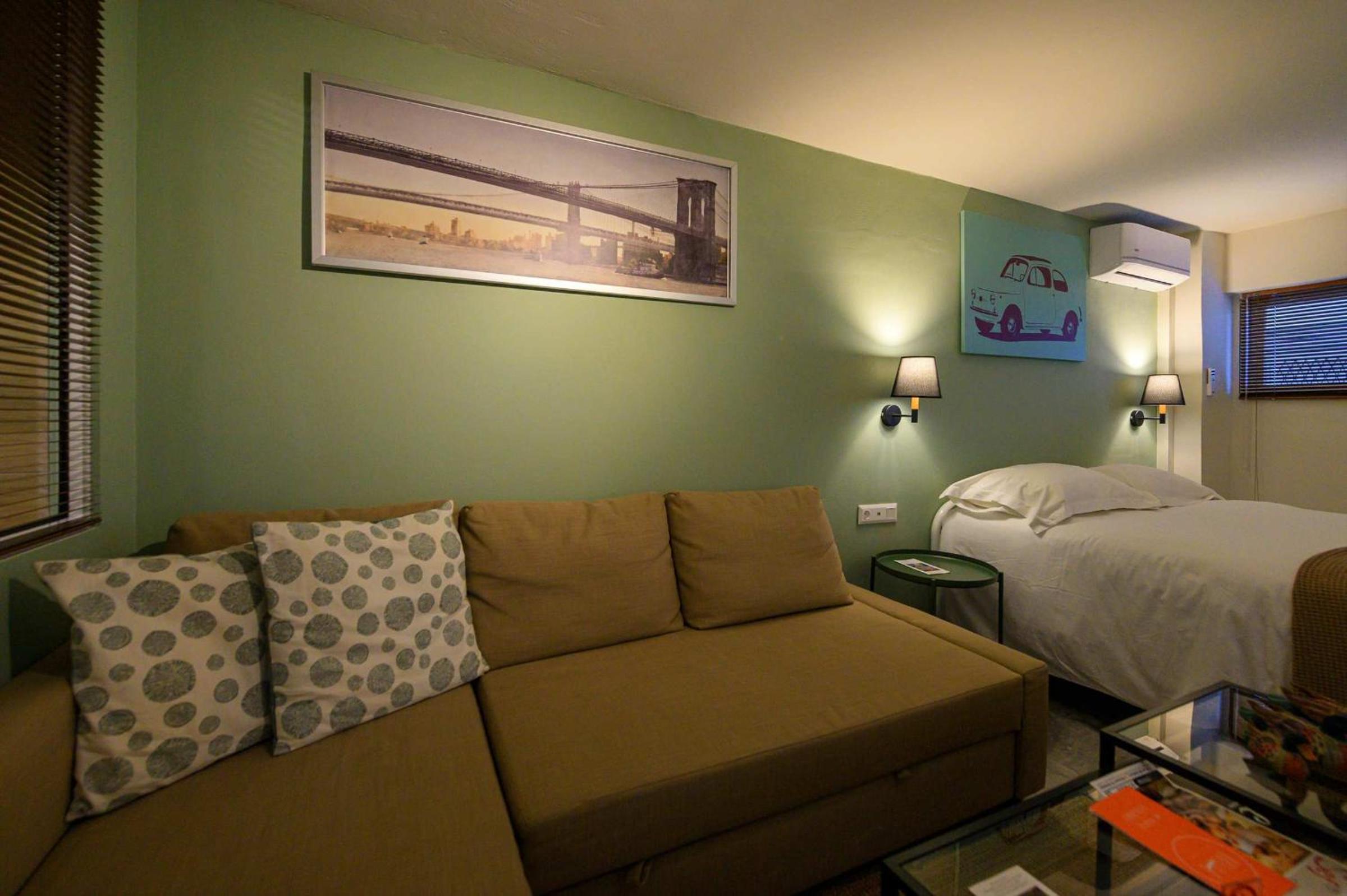 hotel room