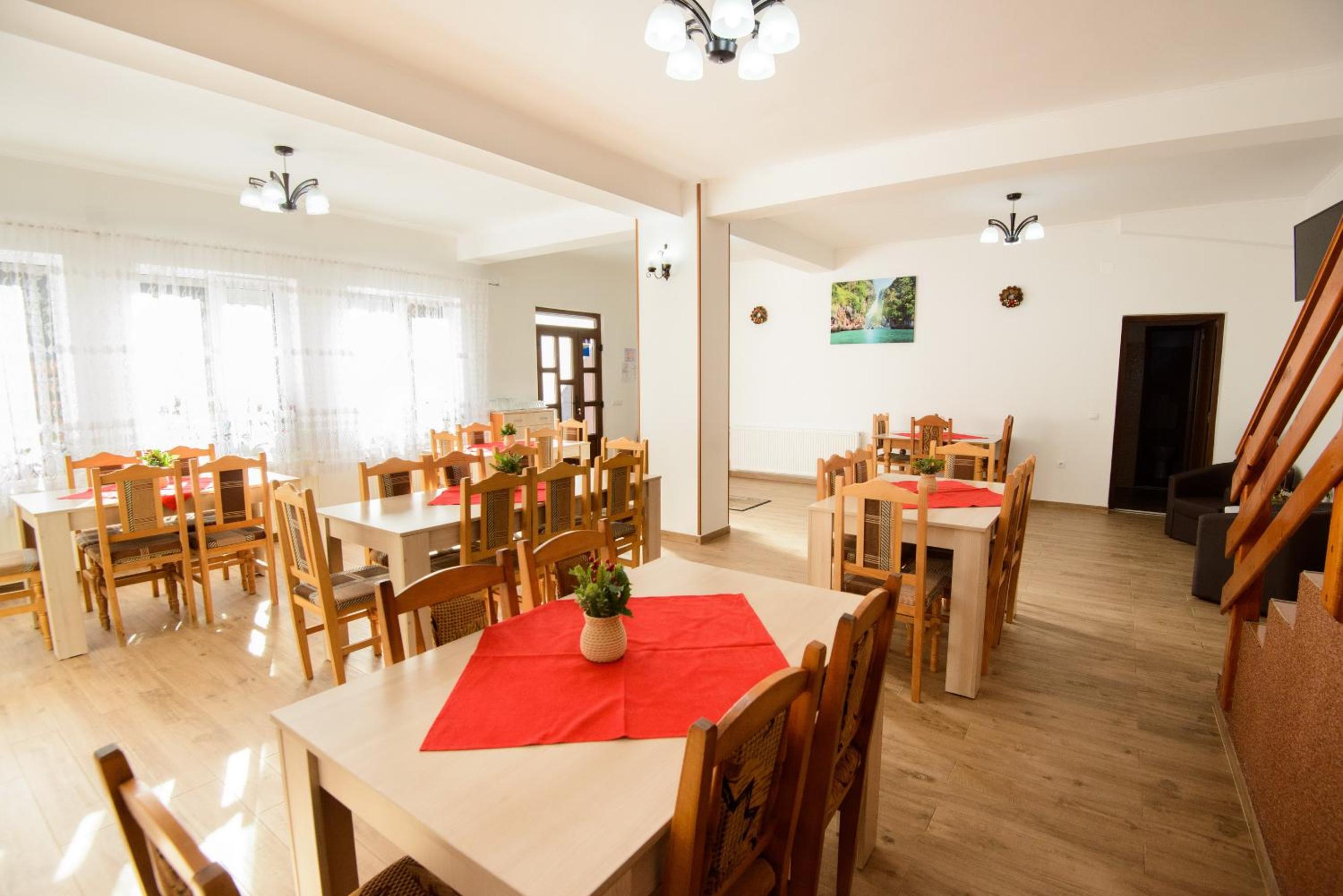 Photo 65