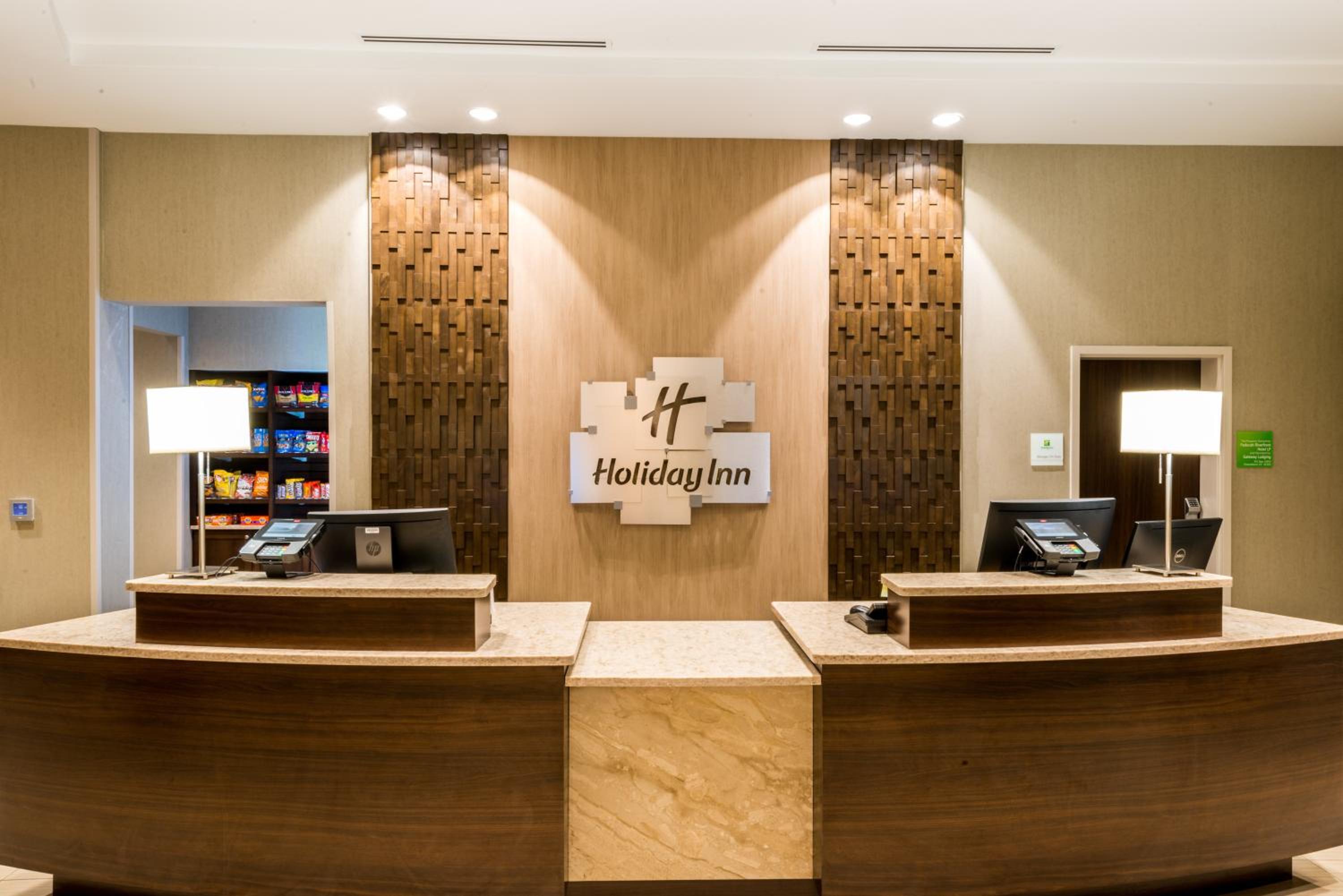 Lexington Vacations - Holiday Inn Lexington - Hamburg, an IHG Hotel - Property Image 17