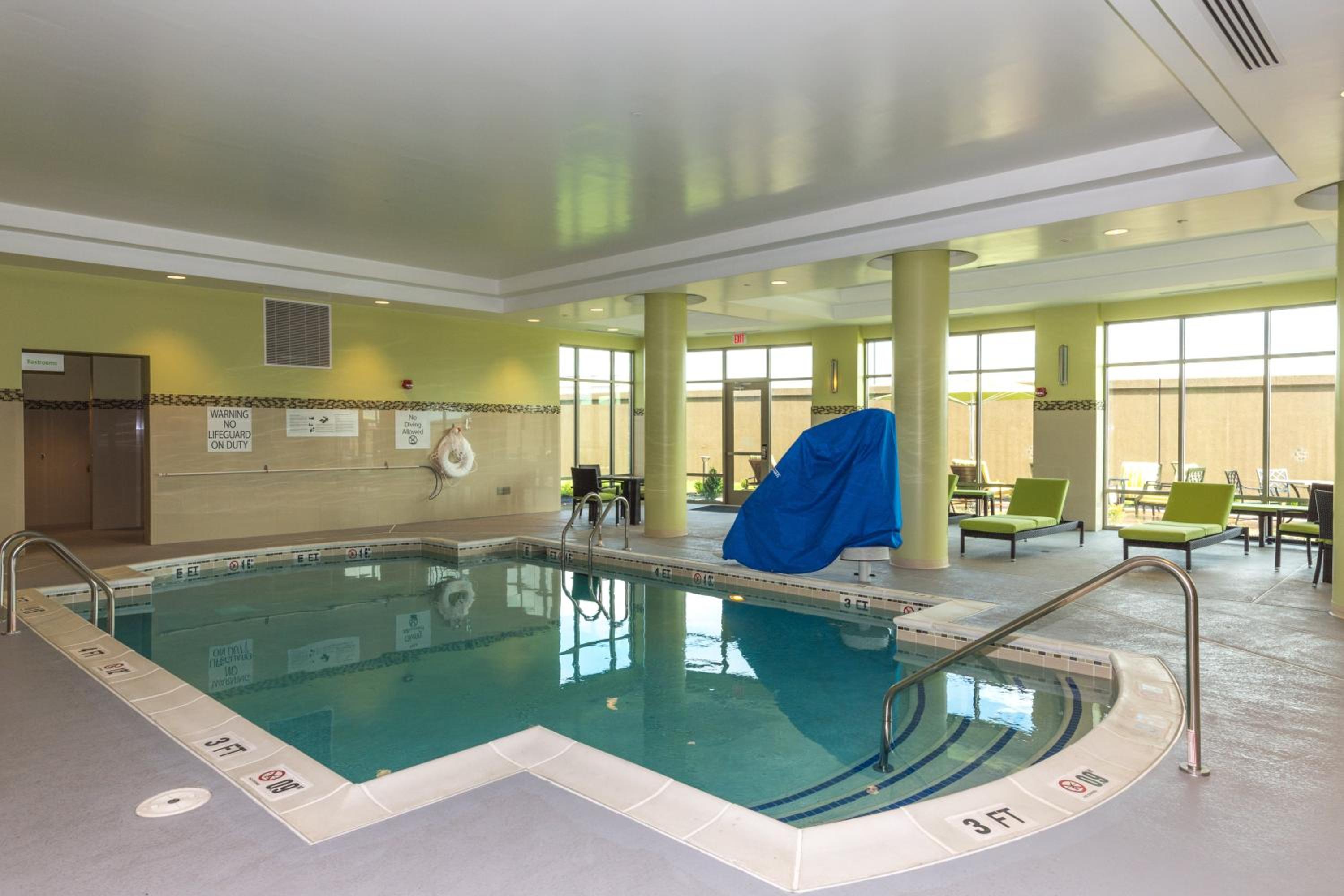 Lexington Vacations - Holiday Inn Lexington - Hamburg, an IHG Hotel - Property Image 8