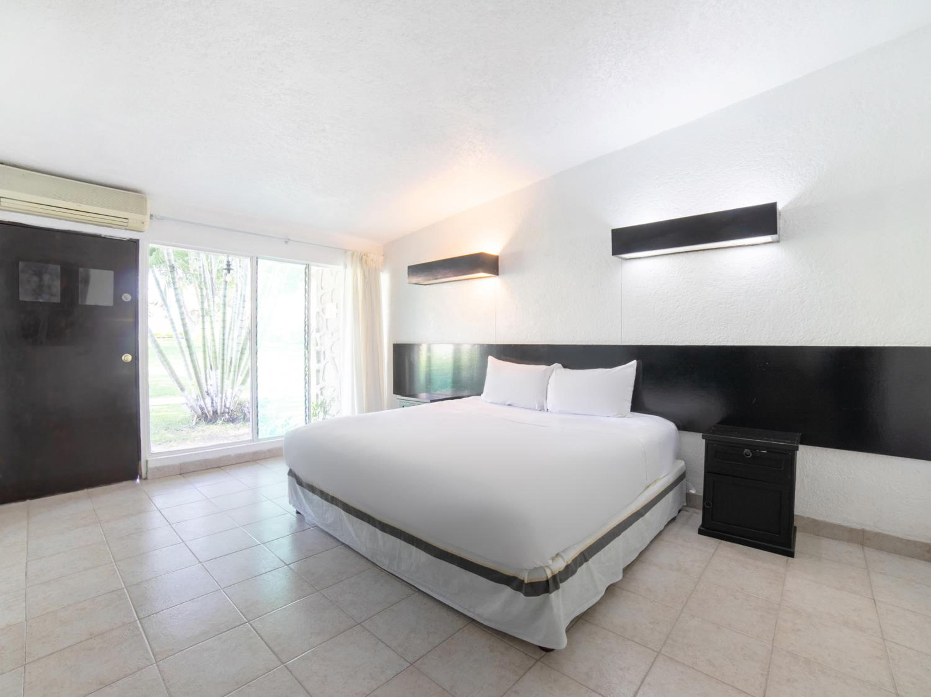 Hotel Teques Palace - Property Image 7