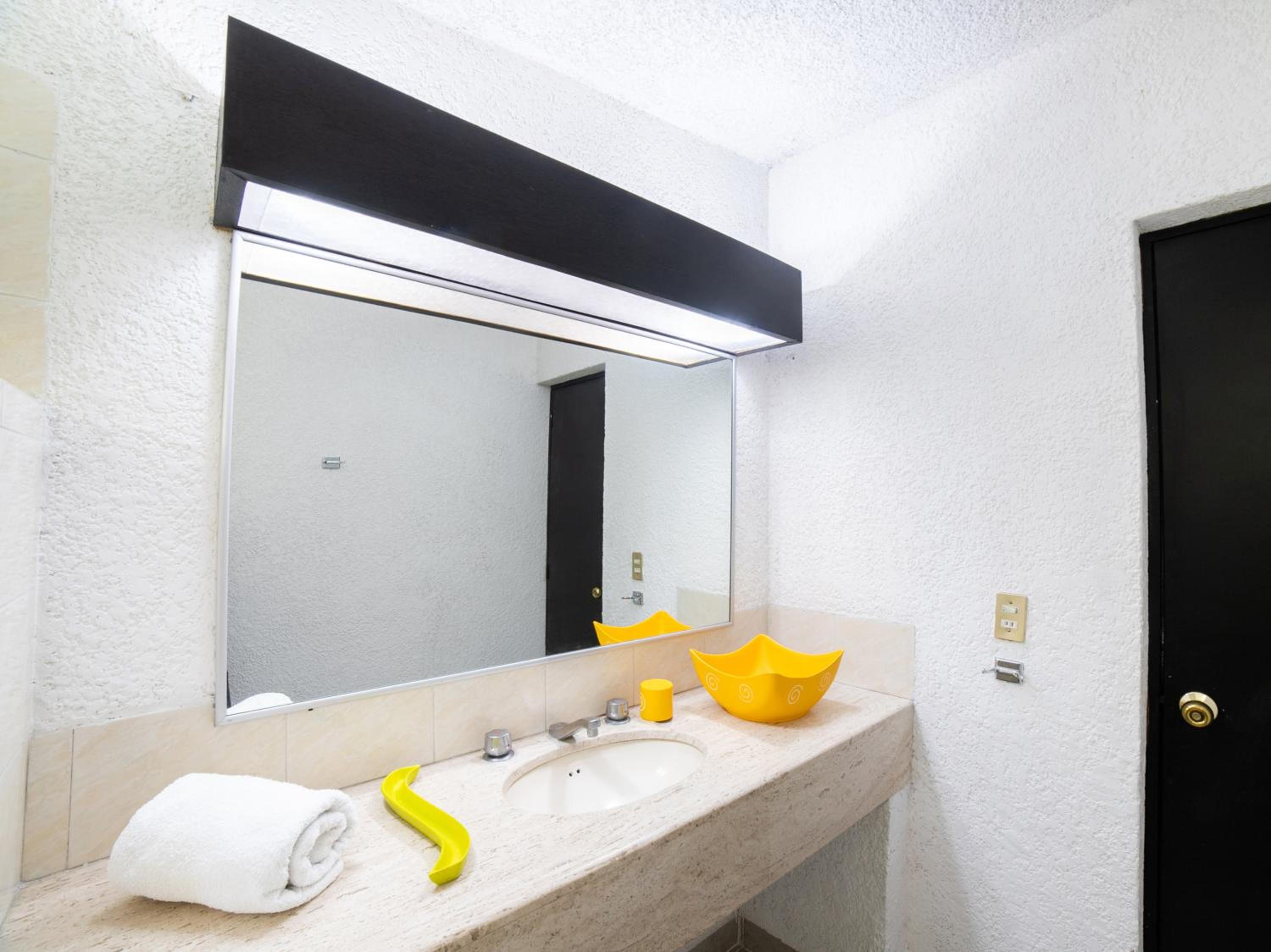 Hotel Teques Palace - Property Image 9