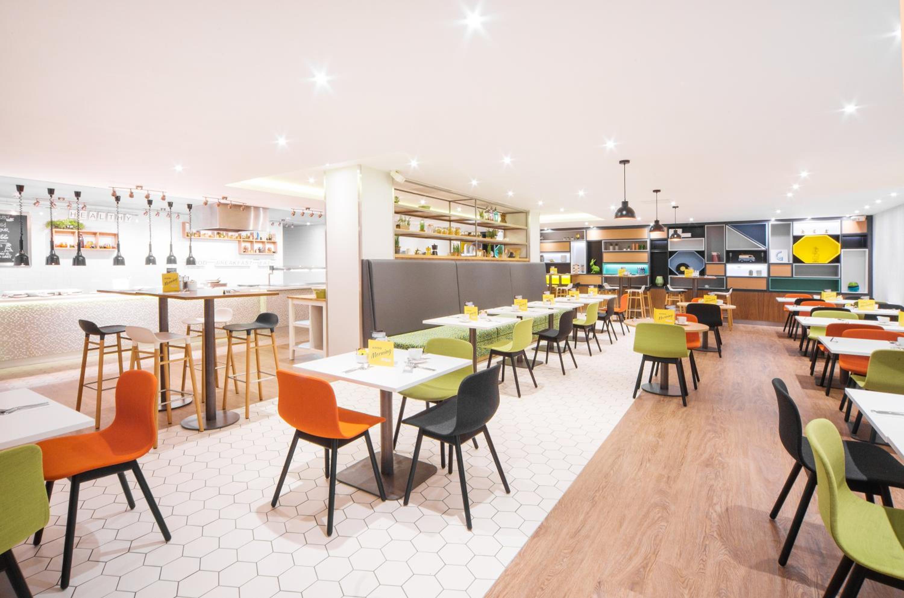 Horley Vacations - Holiday Inn London - Gatwick Airport, an IHG Hotel - Property Image 6