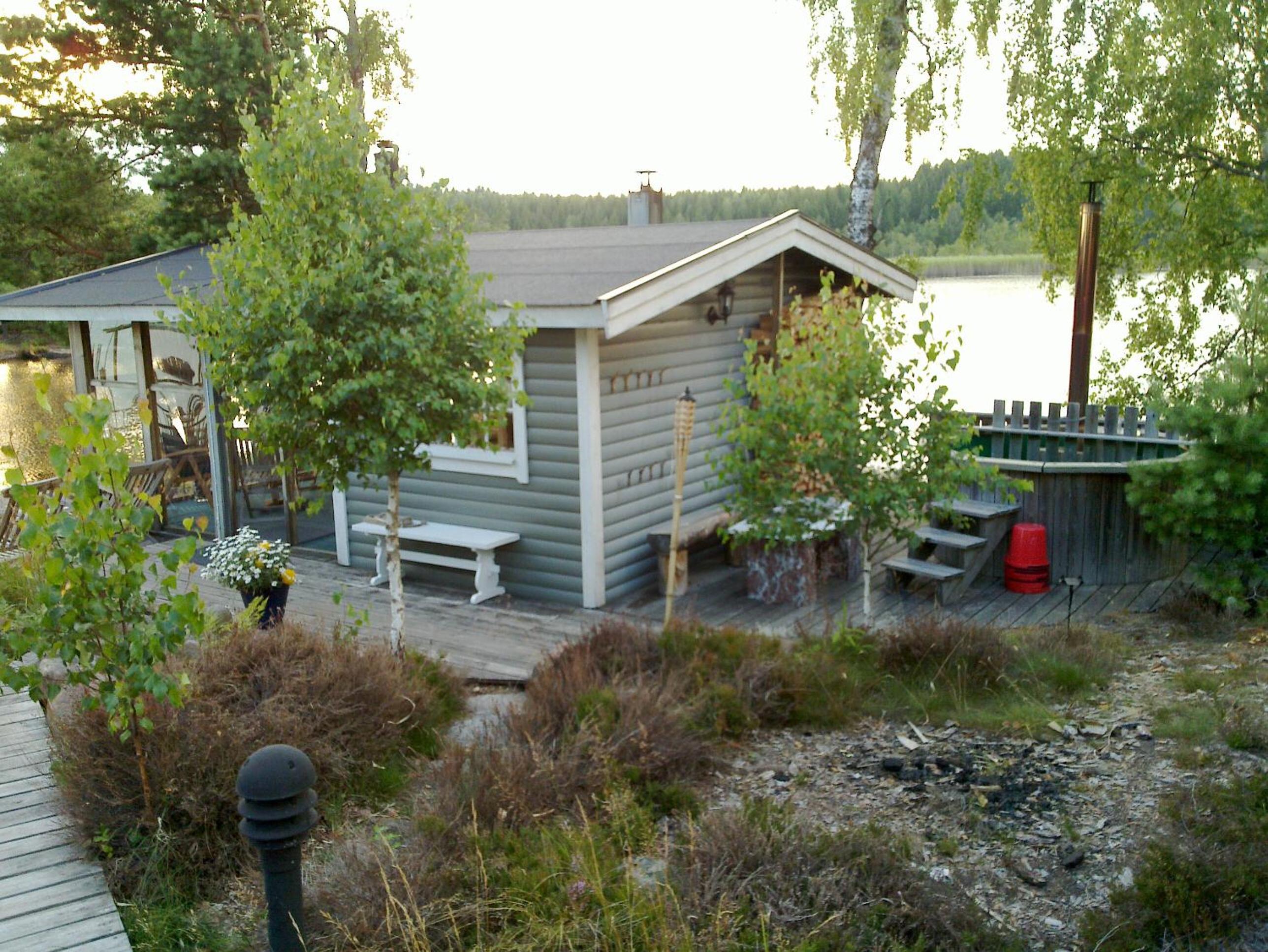 Photo 11