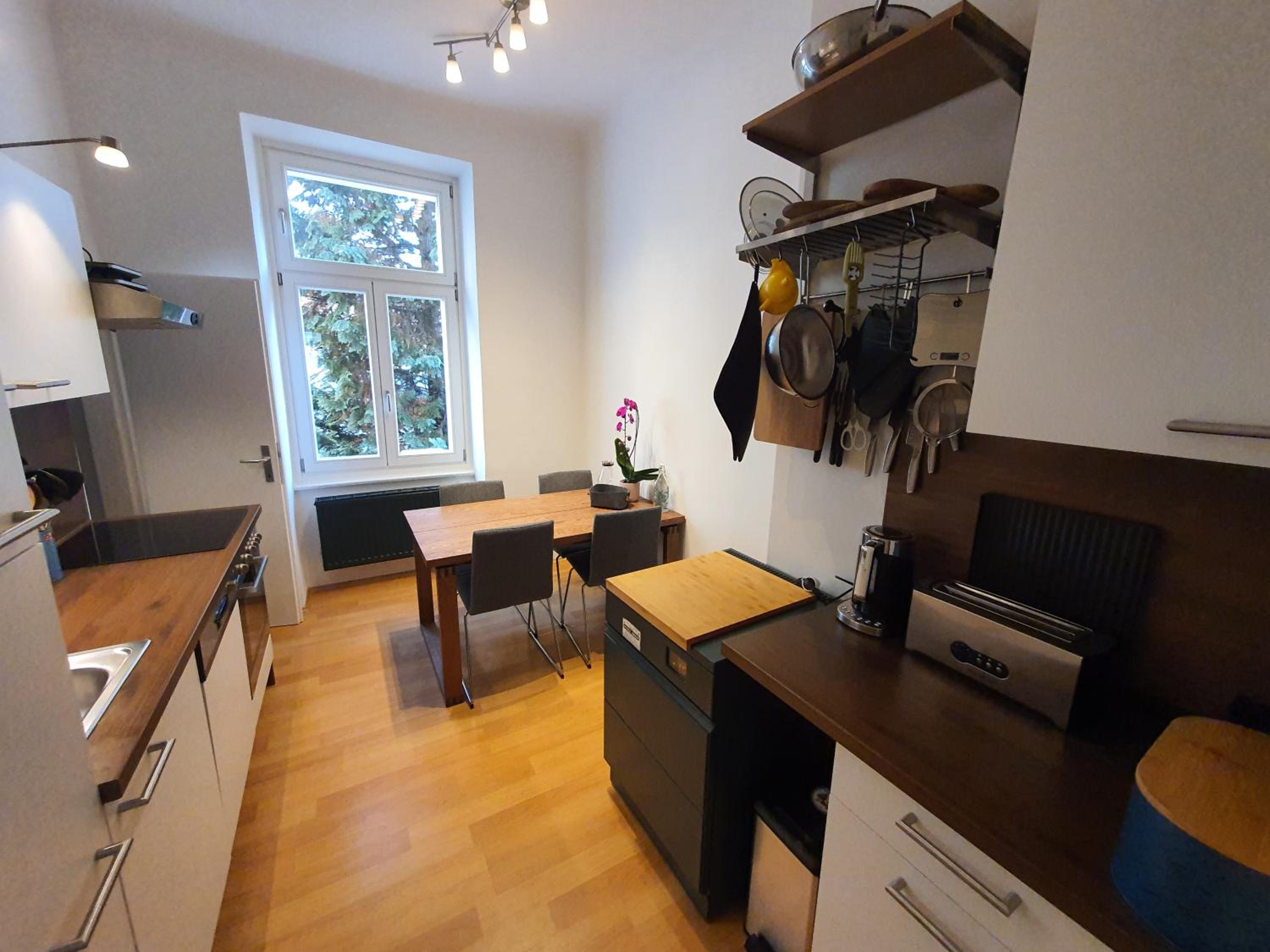 Central Graz Apartments by Paymán Club view 2