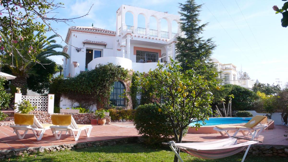 Casa los Arcos view 2
