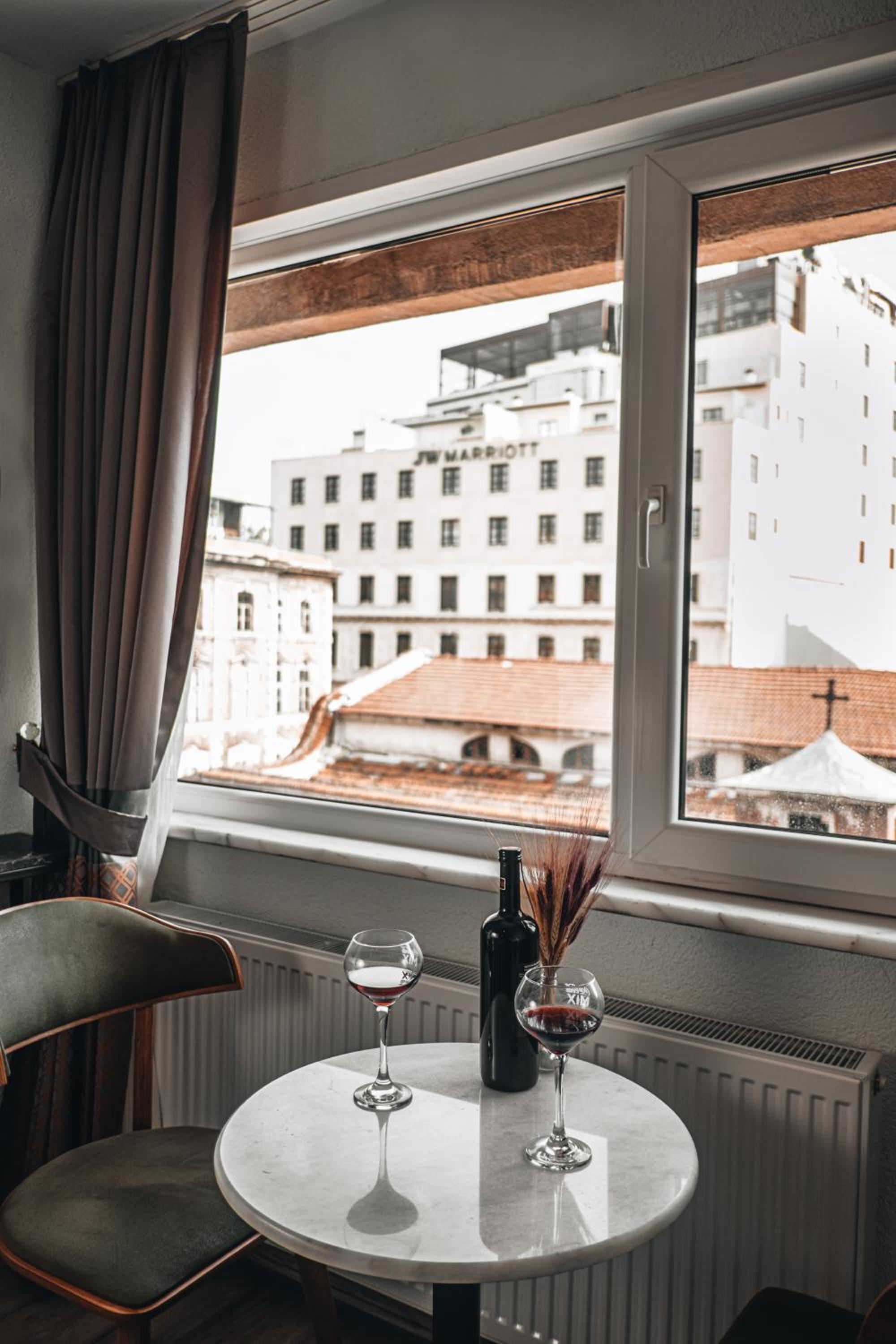 PANDAN KARAKOY SUİT - Image 32