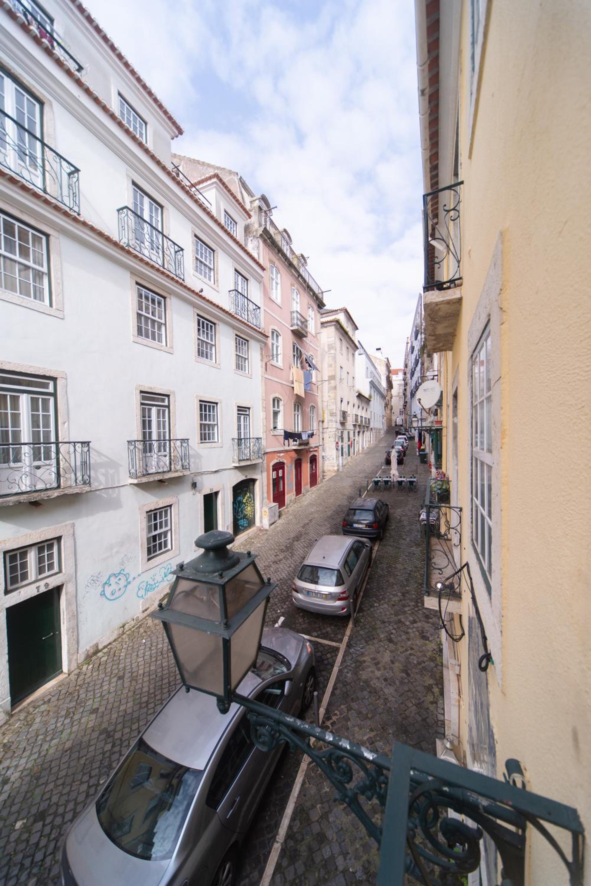 Bliss Lisbon Apartments - Bairro Alto view 4