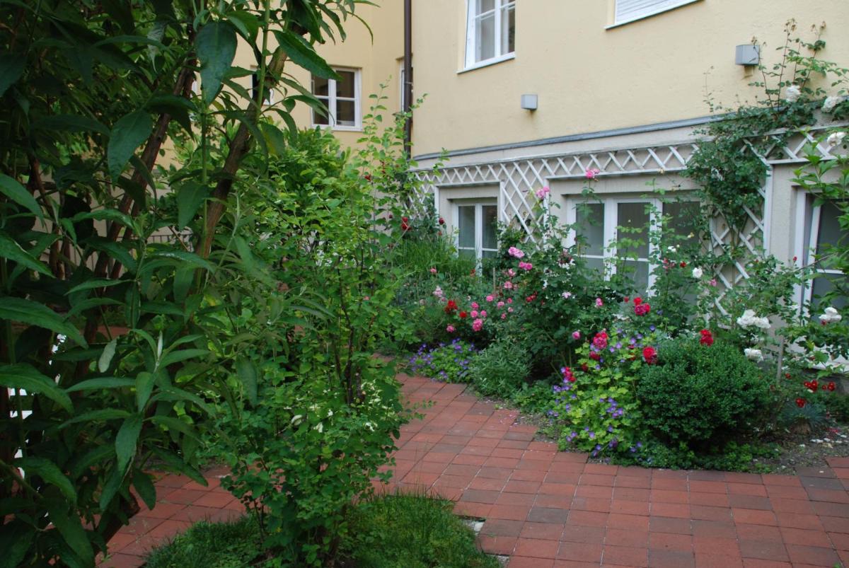 Artist Residence Schwabing