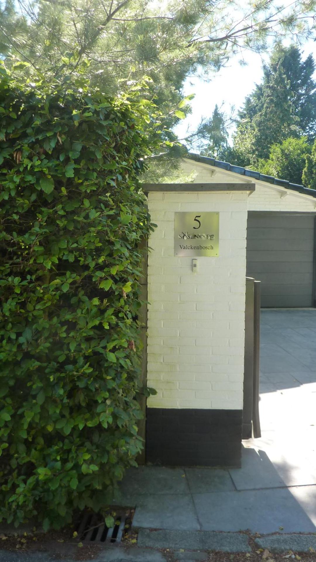 Photo 13