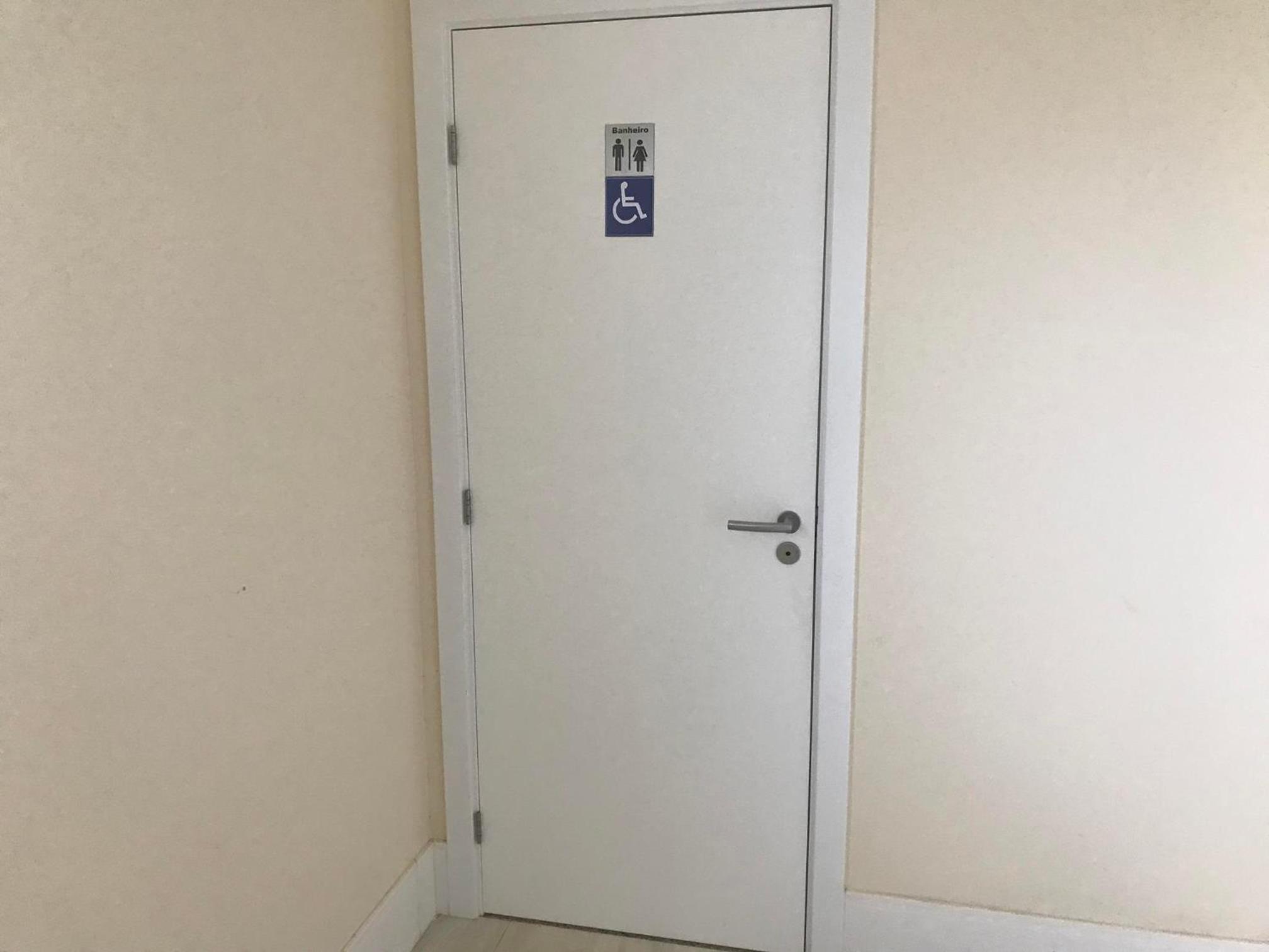 Photo 32
