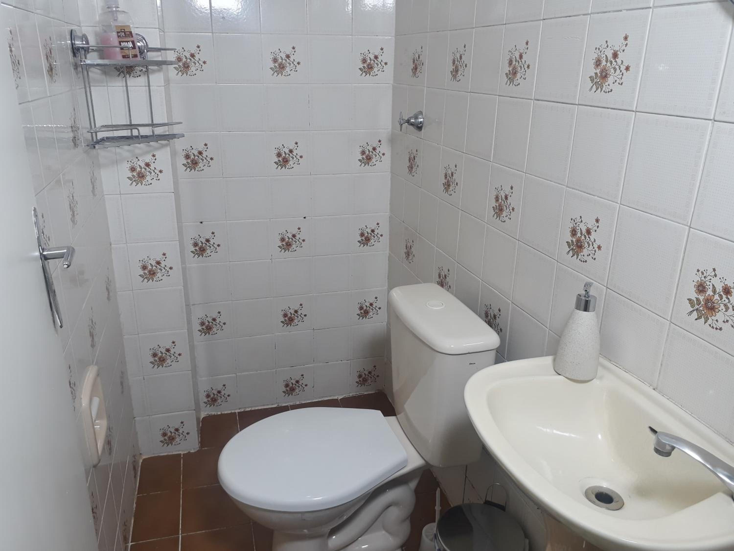 Apartamento central proximo a rodoviaria e faculdades