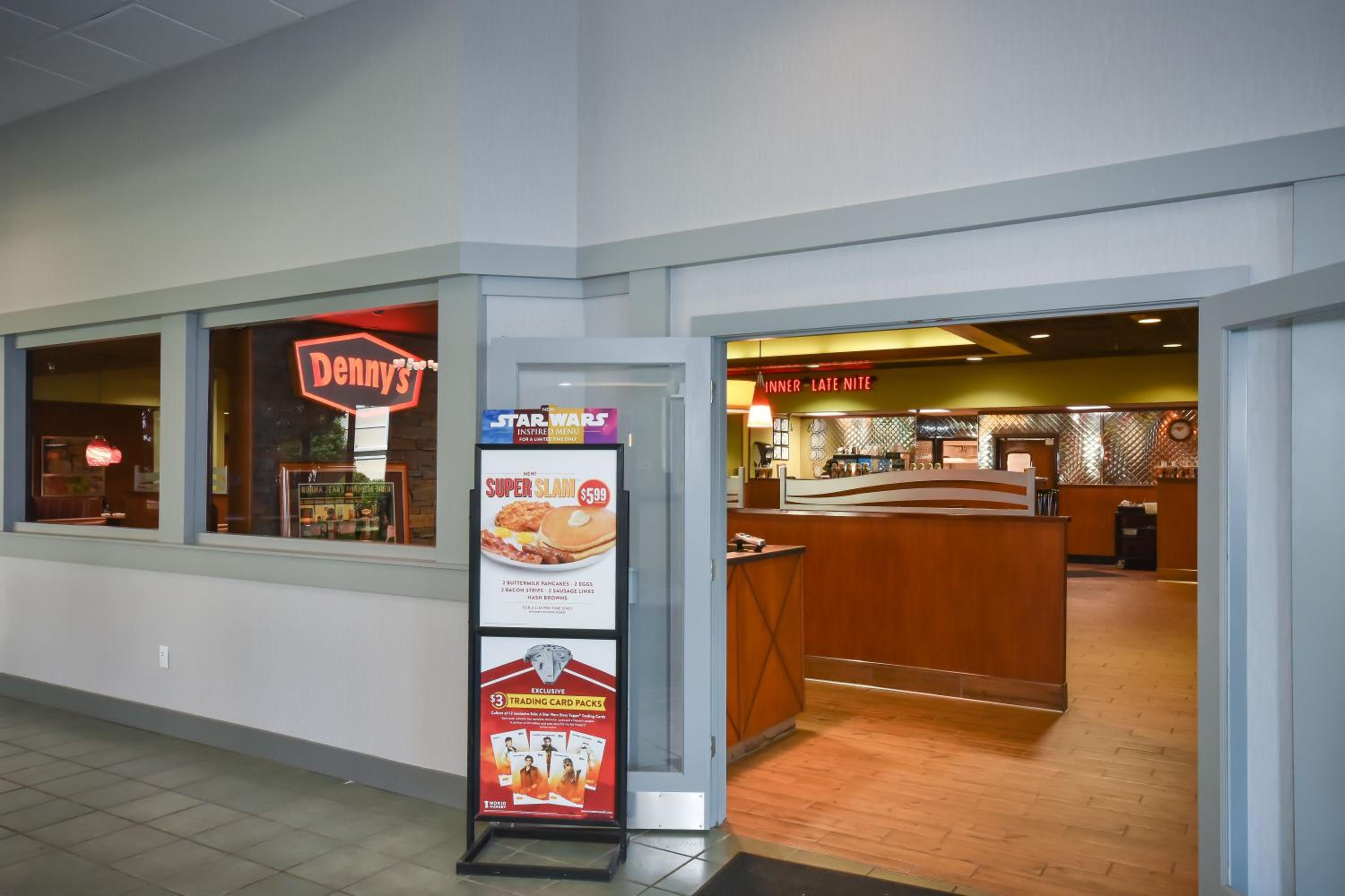 Lumberton Vacations - Holiday Inn Lumberton, an IHG Hotel - Property Image 12