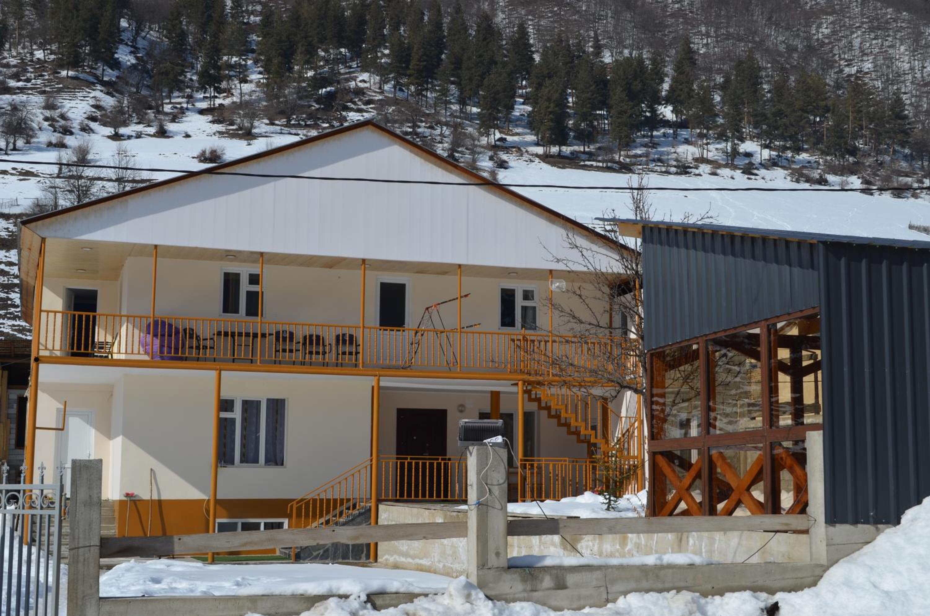 Guesthouse Qarim