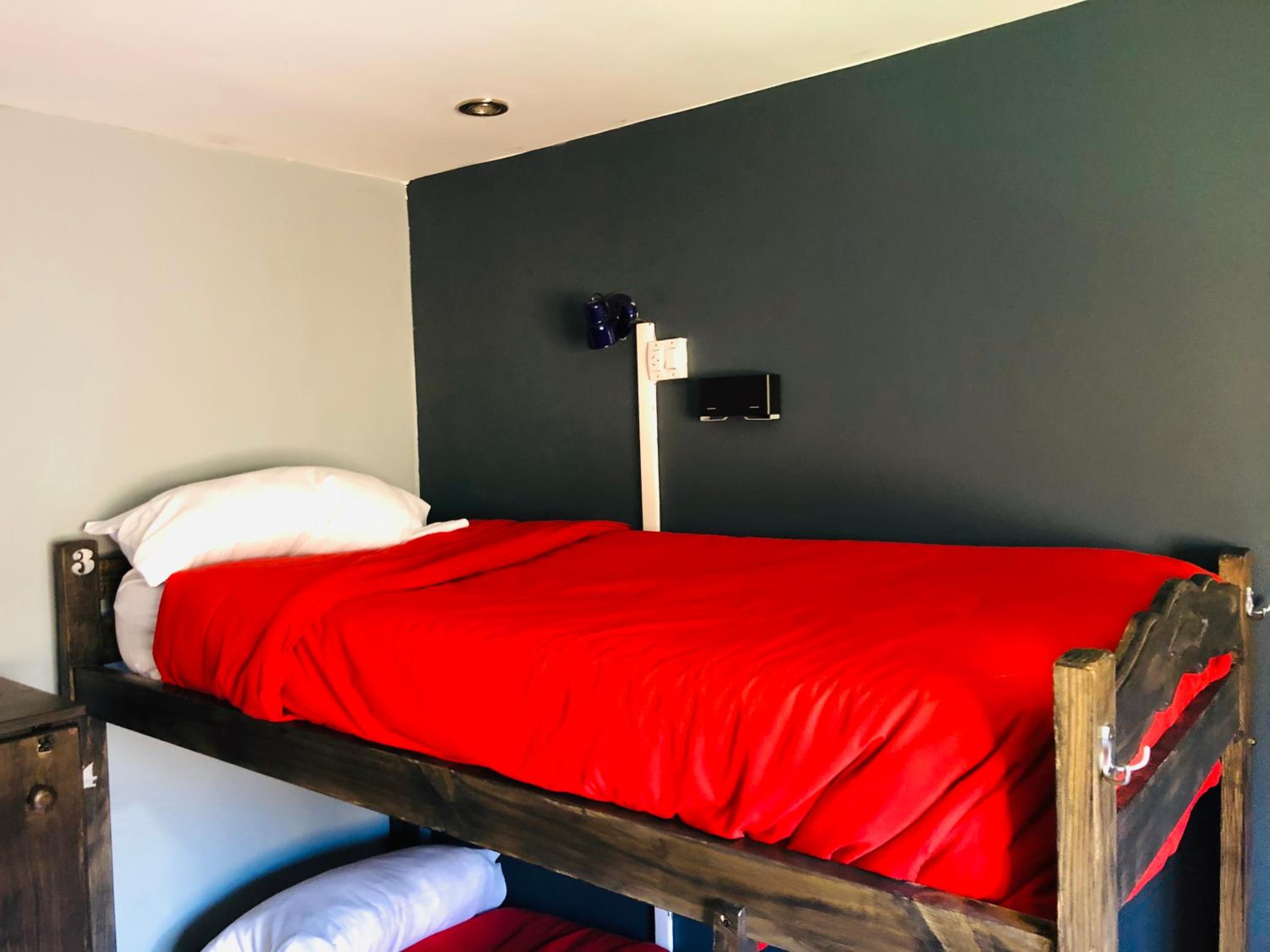 Hostel Olimpo House