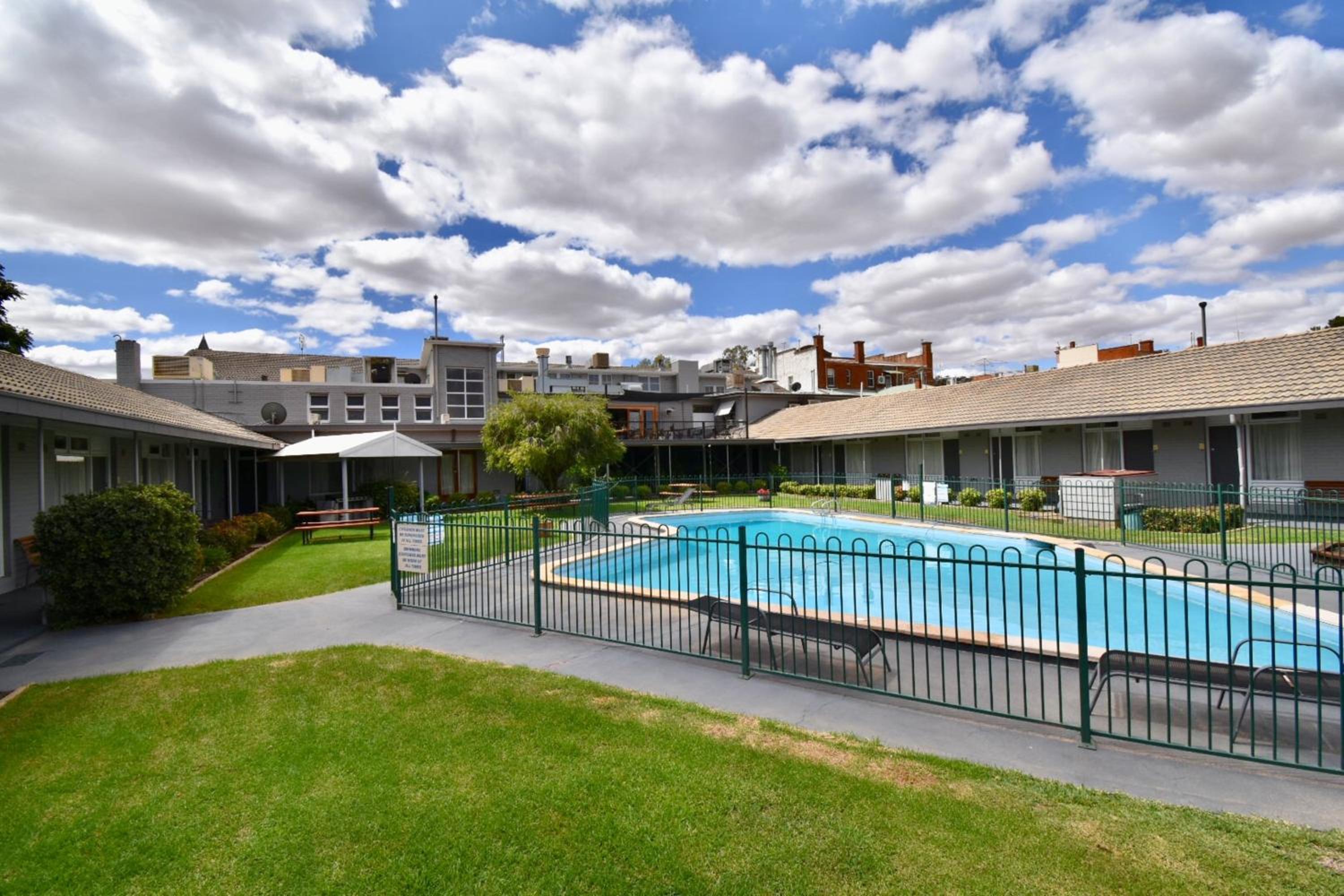 Townhouse Motel Cowra
