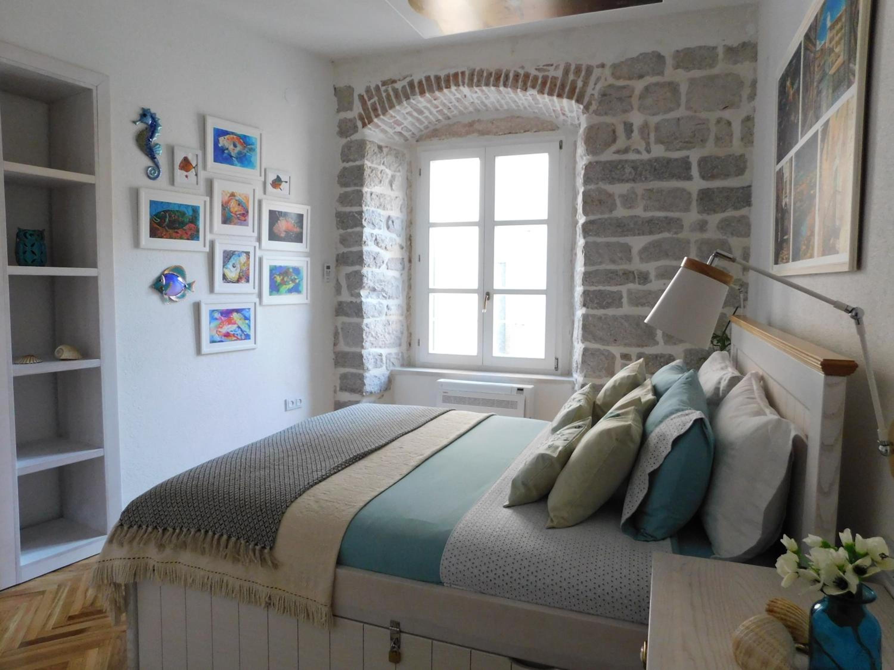 P.S. Cattaro Apartments