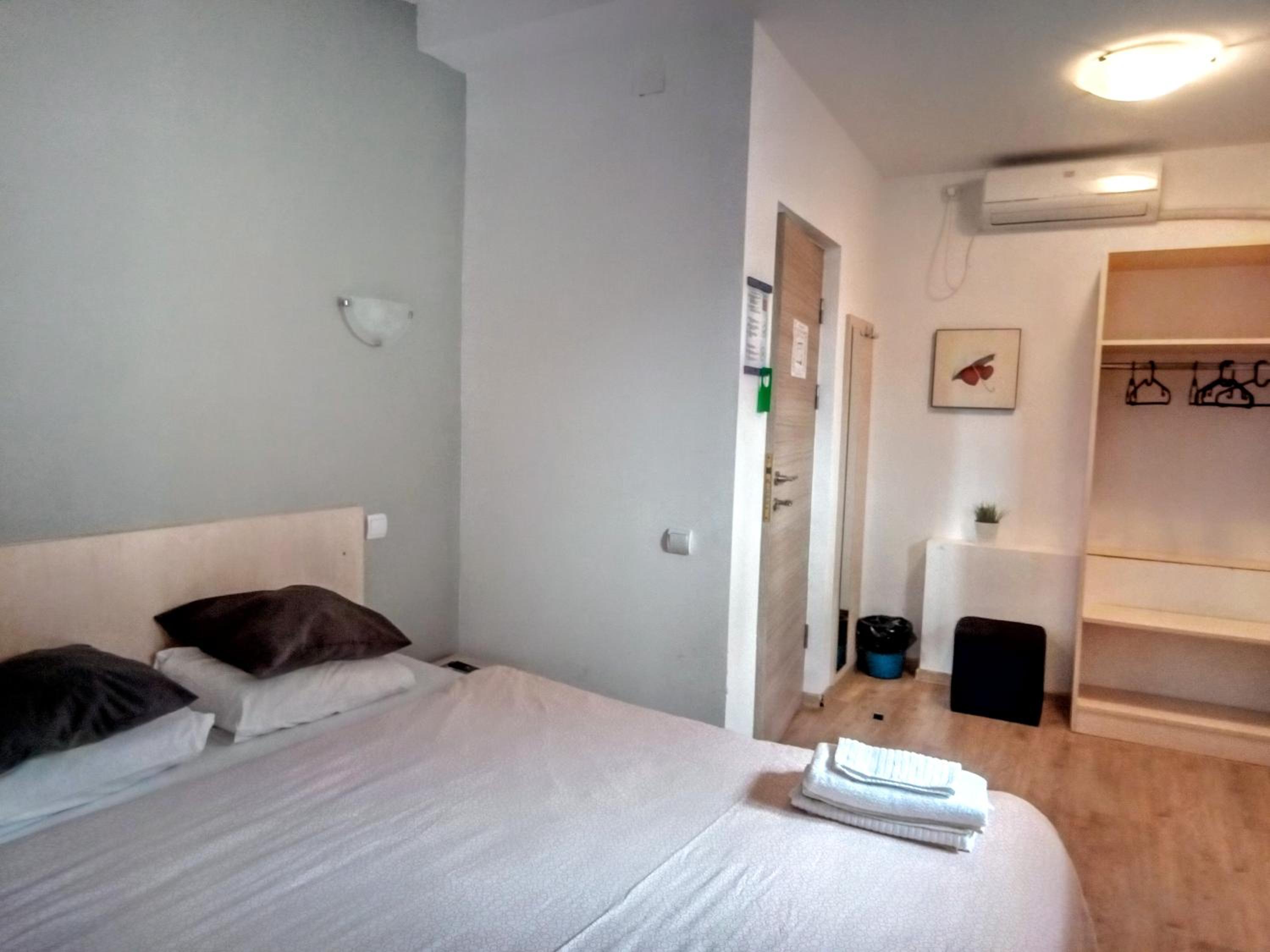 Central Guesthouse