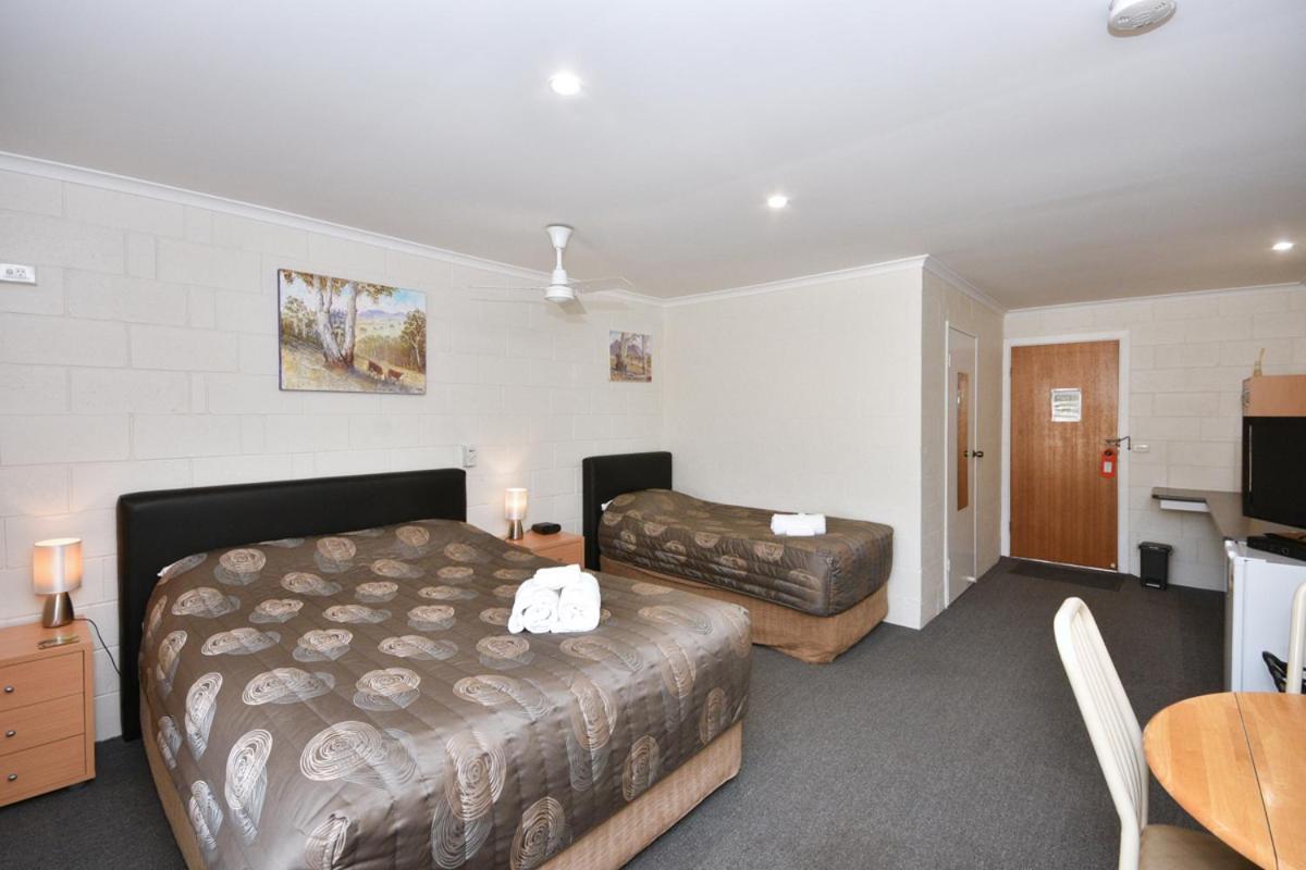 Inglewood Motel and Caravan Park Victoria