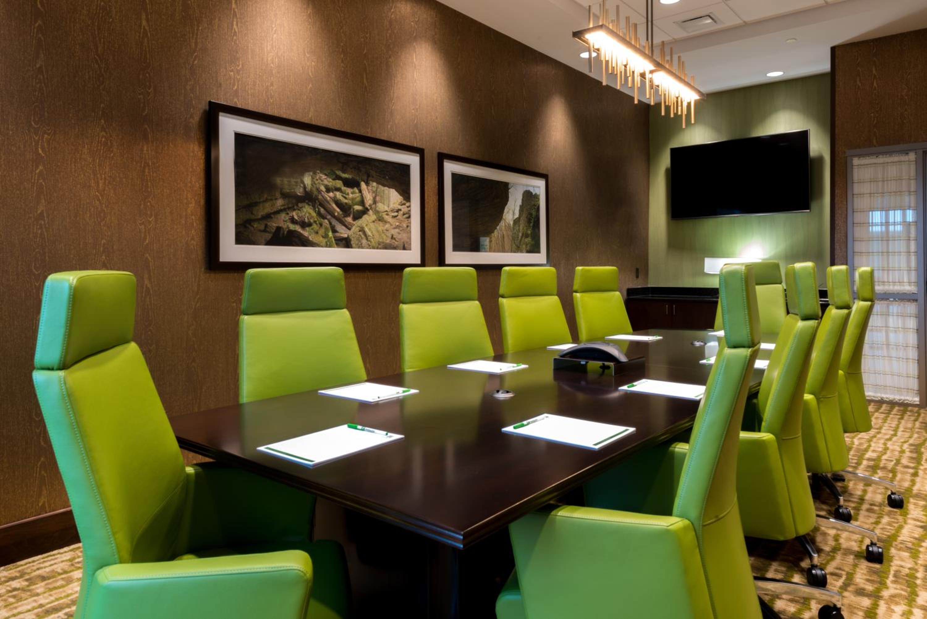Lexington Vacations - Holiday Inn Lexington - Hamburg, an IHG Hotel - Property Image 7