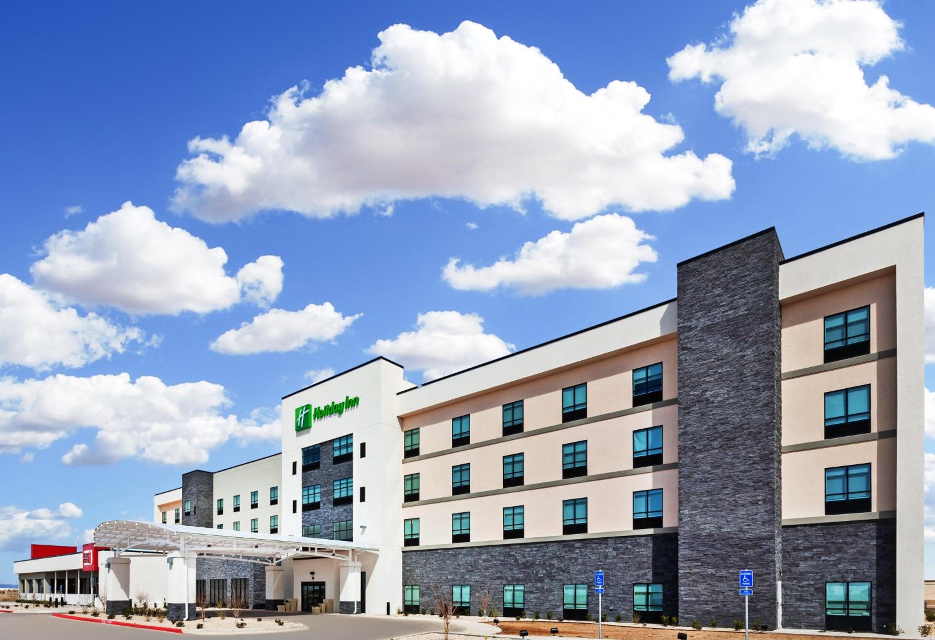 Hotel Holiday Inn Lubbock South, an IHG Hotel - Image 1