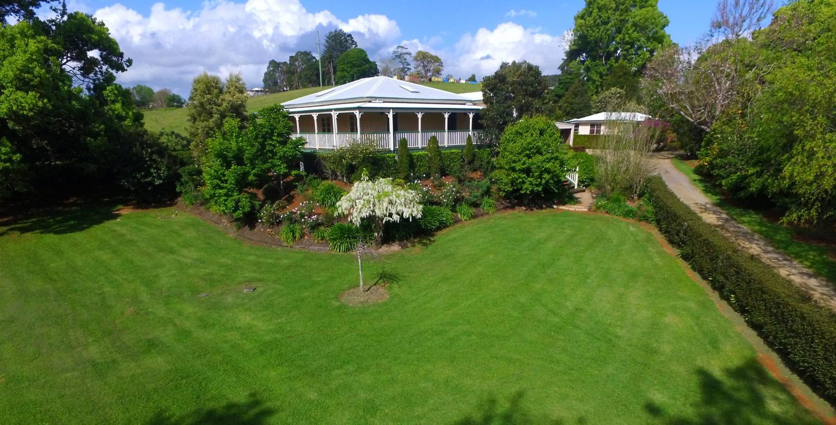 Maleny Homestead & Cottage