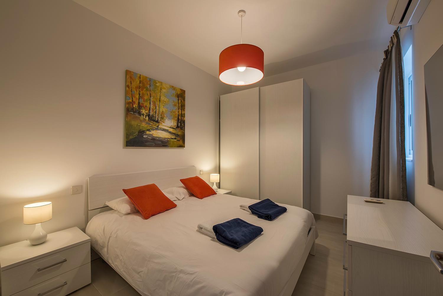 Hillock Residence Apartments