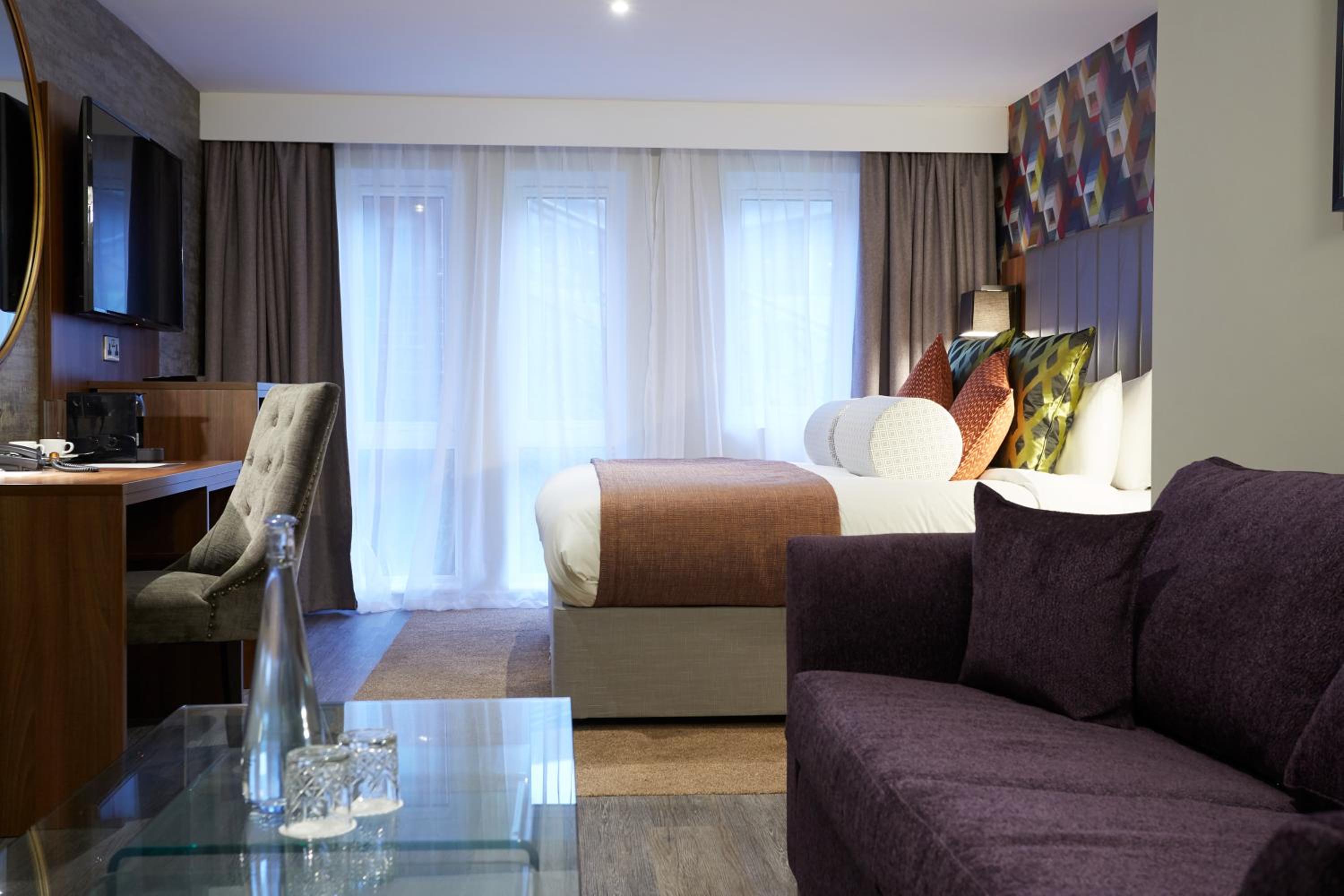 Crewe Vacations - Wychwood Park Hotel and Golf Club - Property Image 2